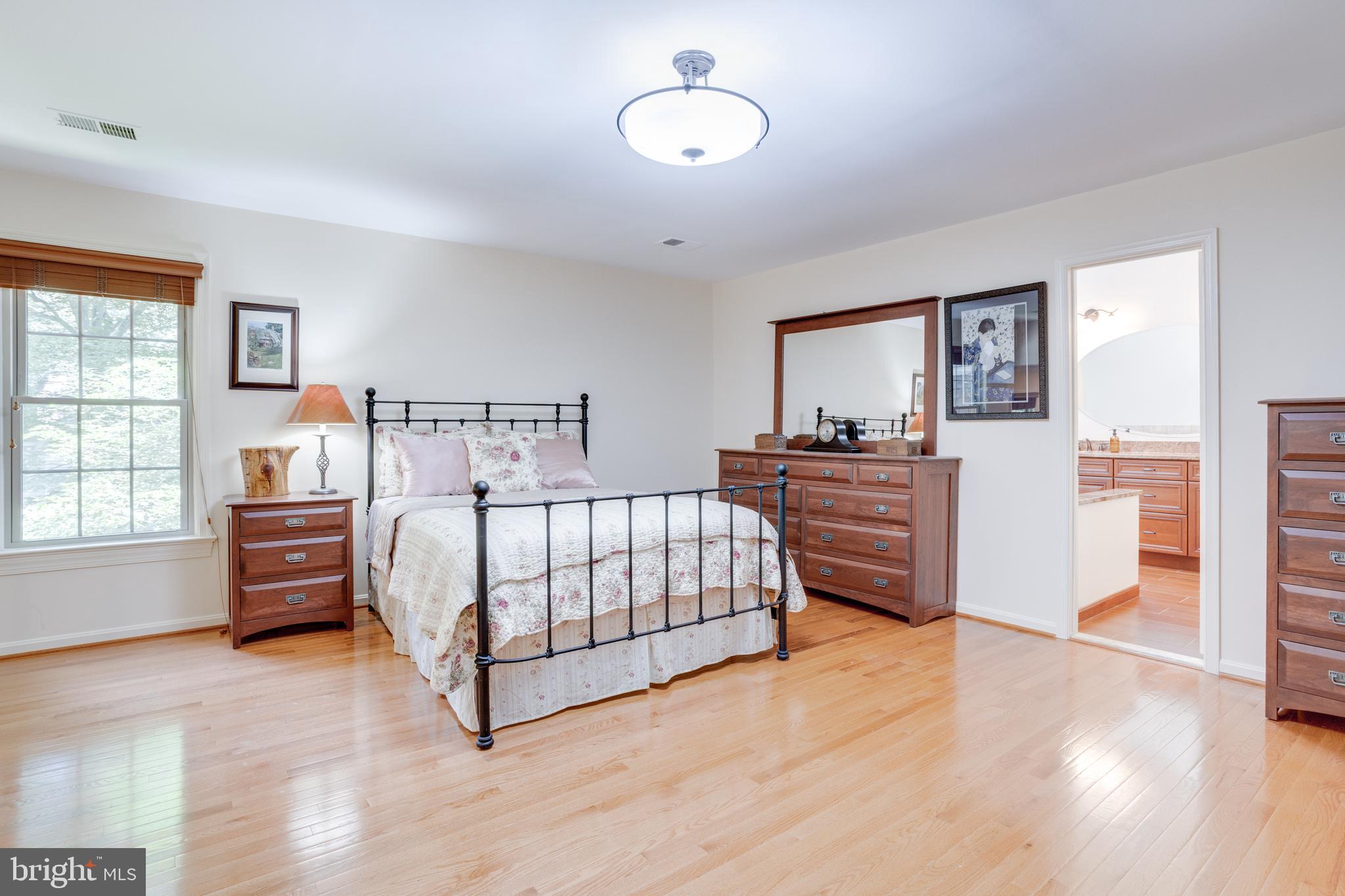 4819 BENTONBROOK DRIVE