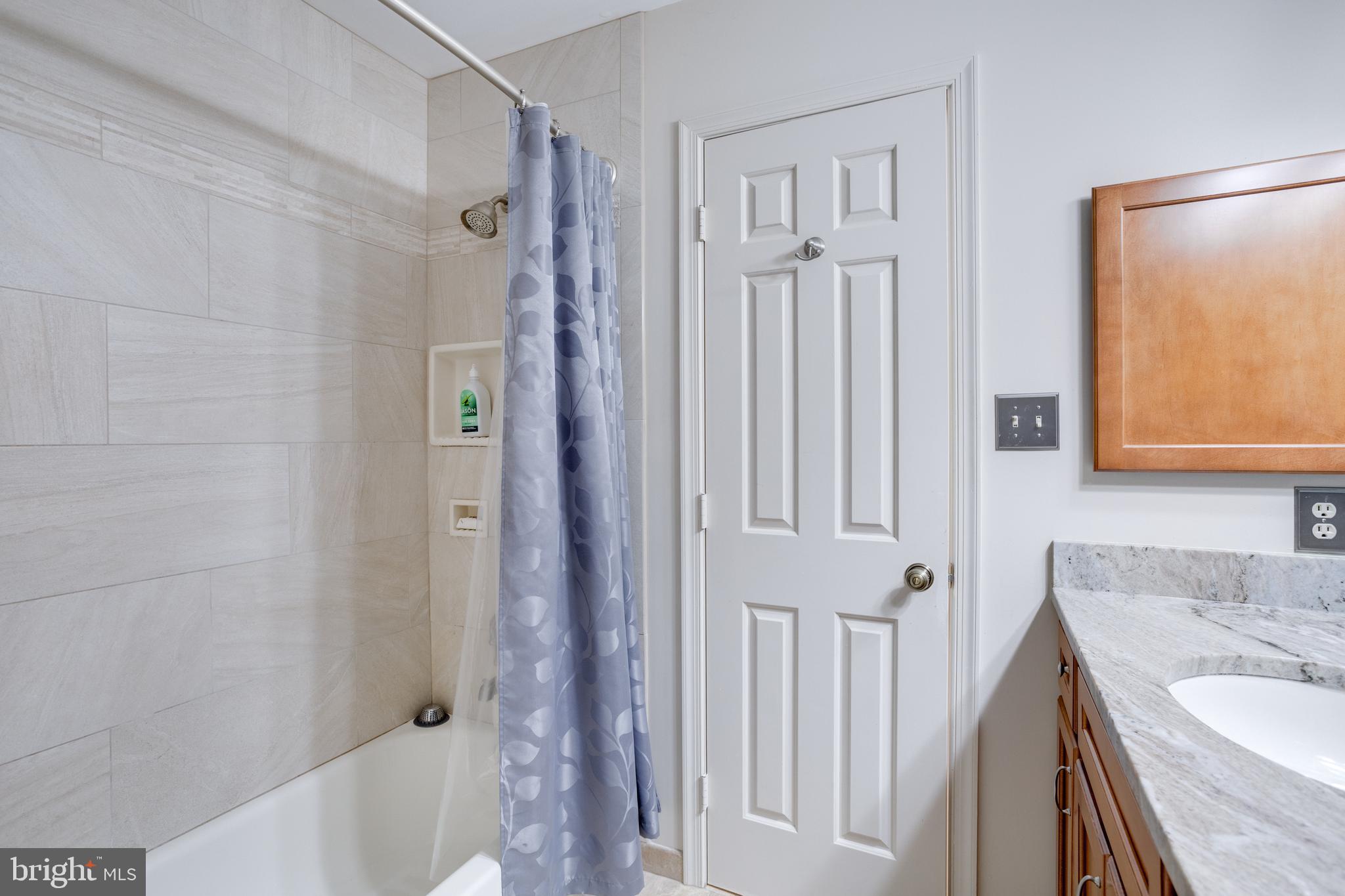 4819 BENTONBROOK DRIVE