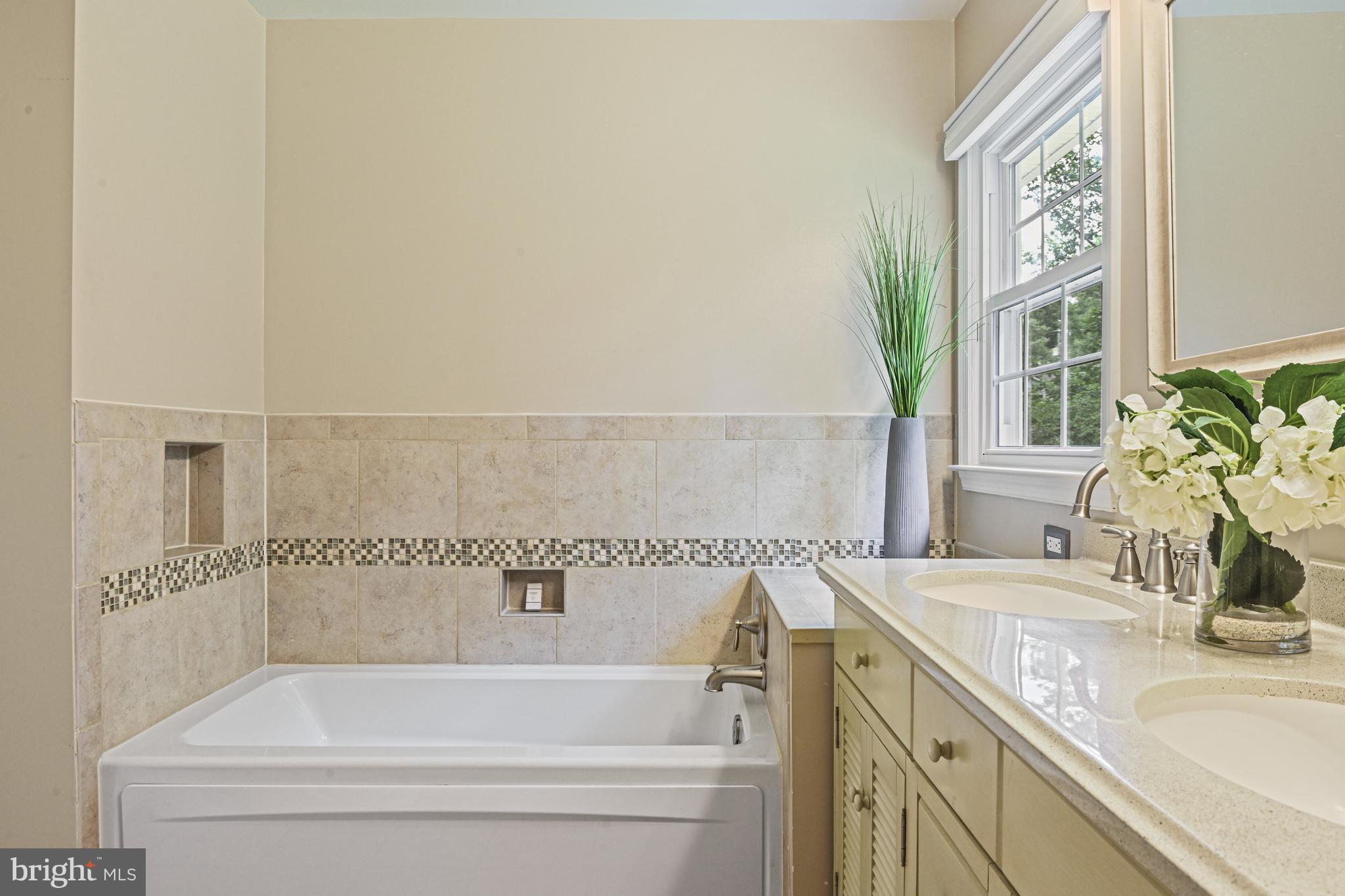 2330 Augustus Ct