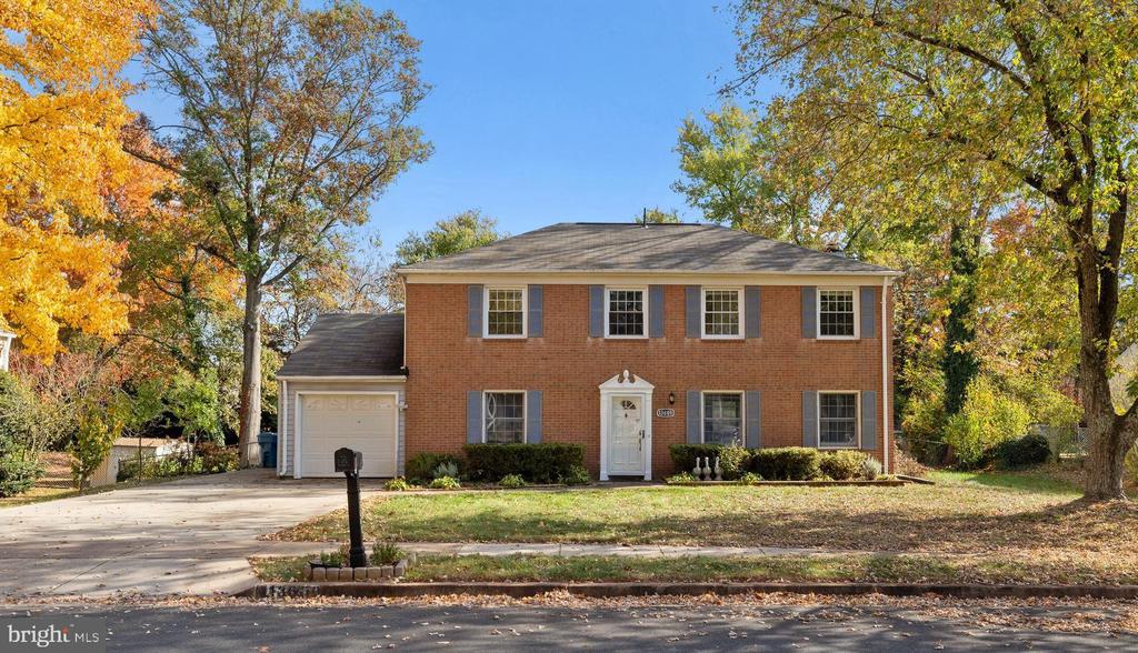 13609 ELLENDALE DR