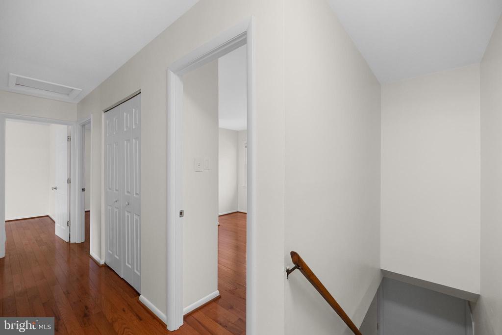 13609 ELLENDALE DR