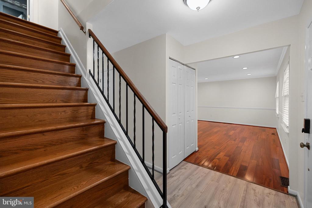 13609 ELLENDALE DR