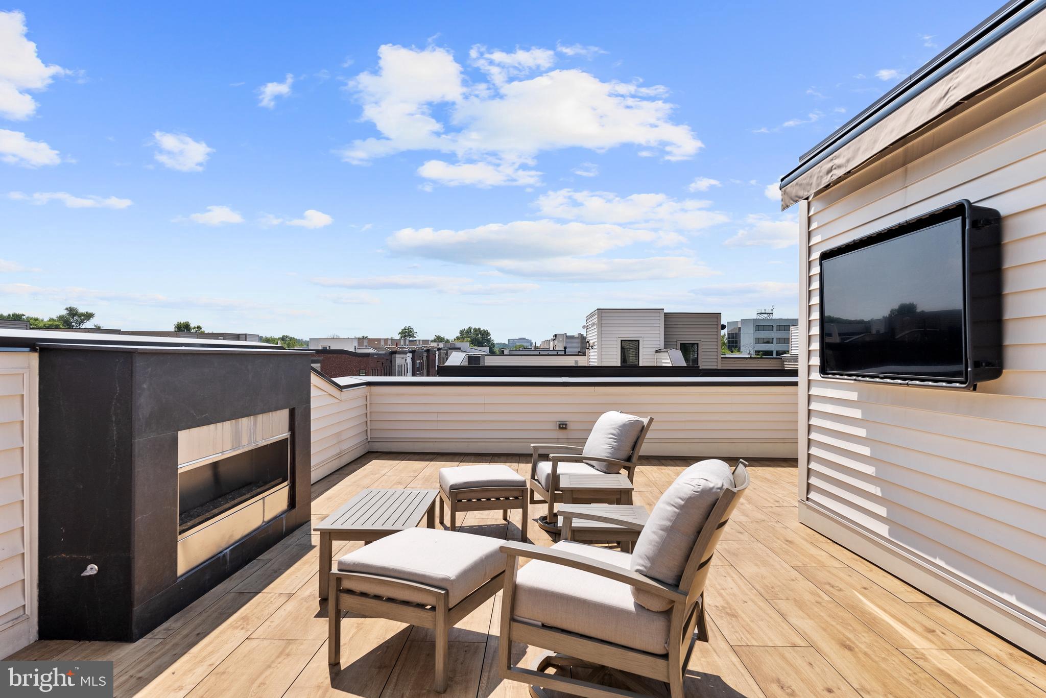 7402 BACKETT WOOD TER #806