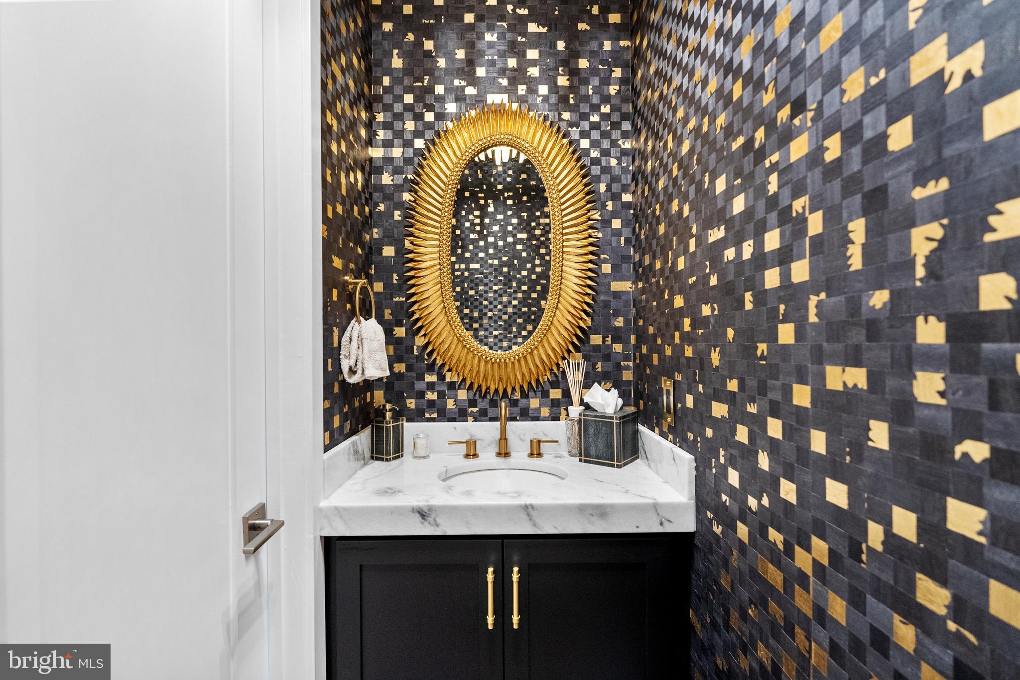 7402 BACKETT WOOD TER #806