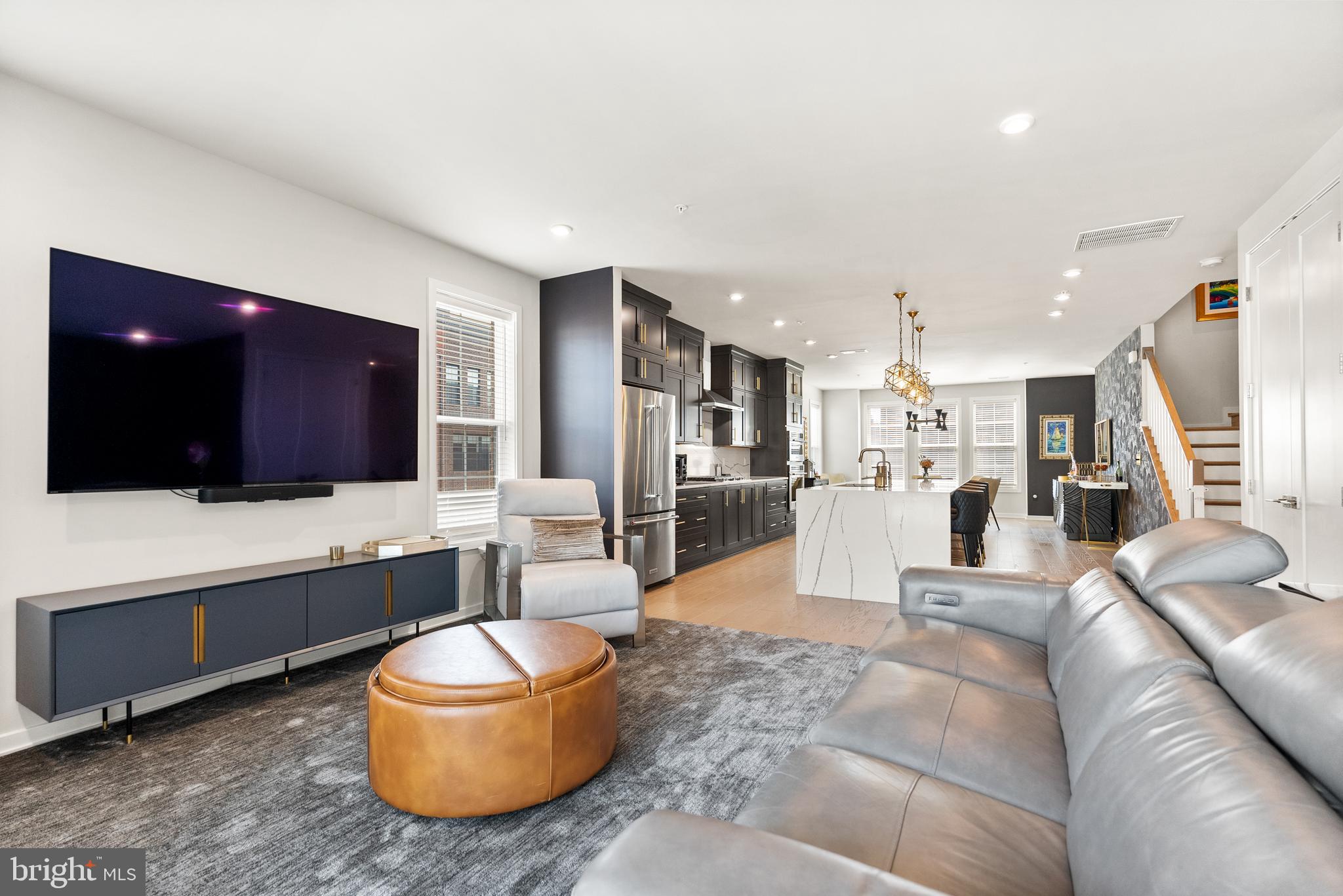 7402 BACKETT WOOD TER #806