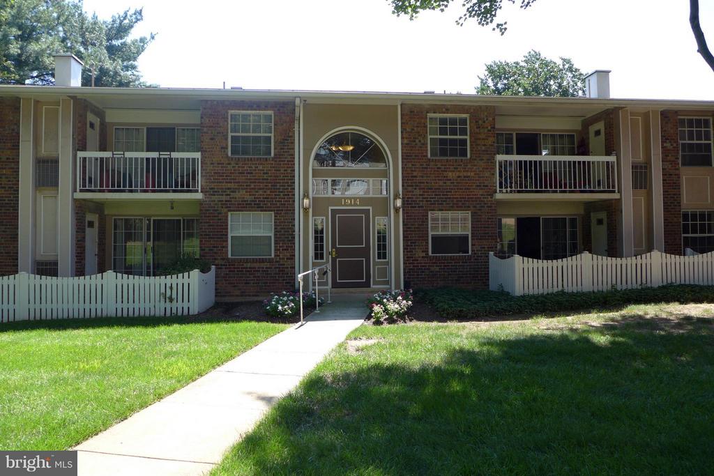 1914 WILSON LN #T3