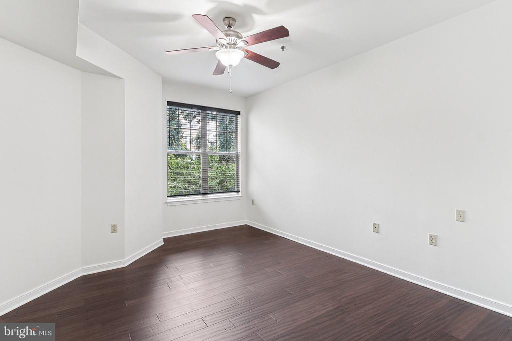 1641 INTERNATIONAL DRIVE 207