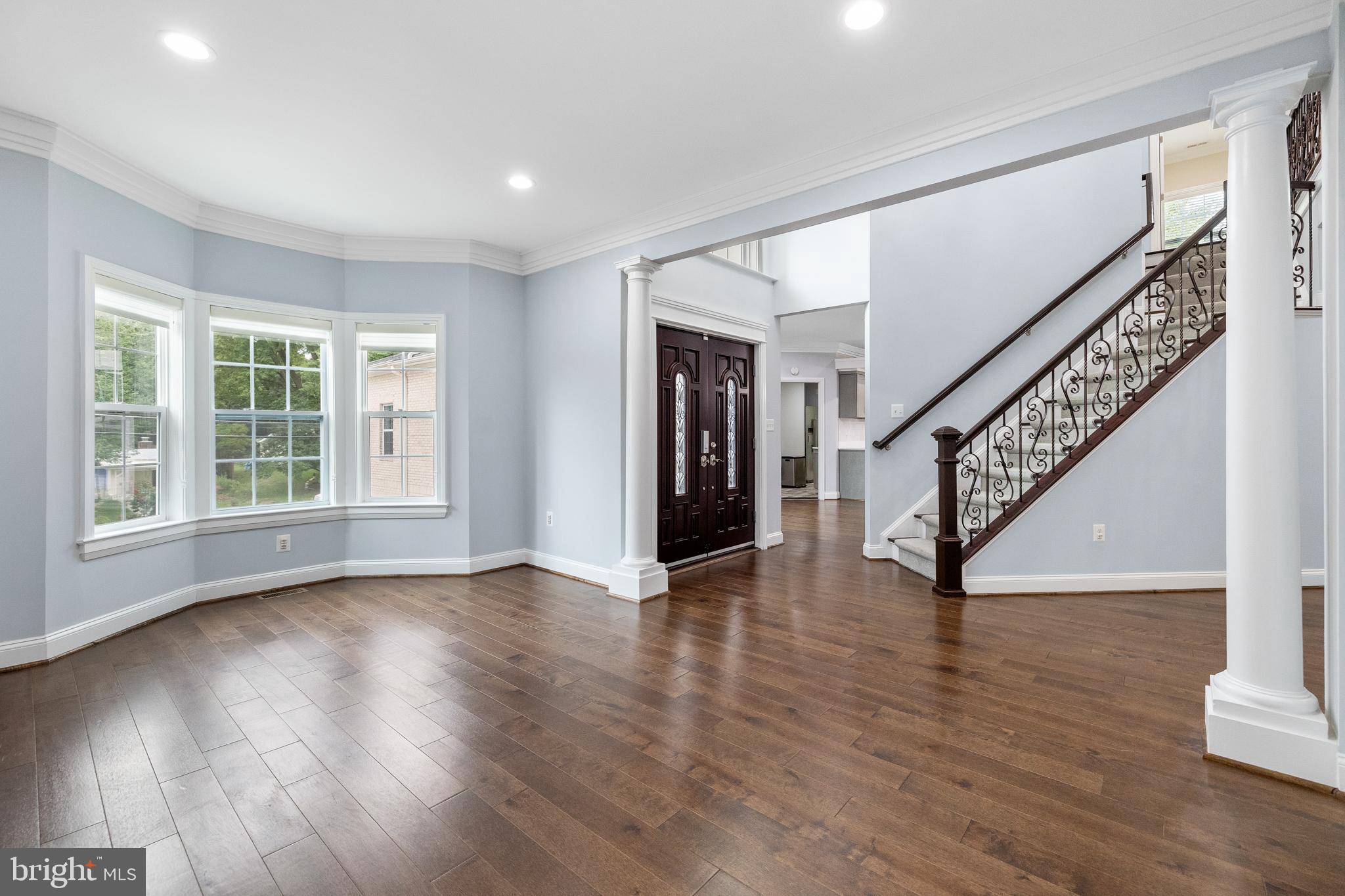 7908 Holmes Run Dr