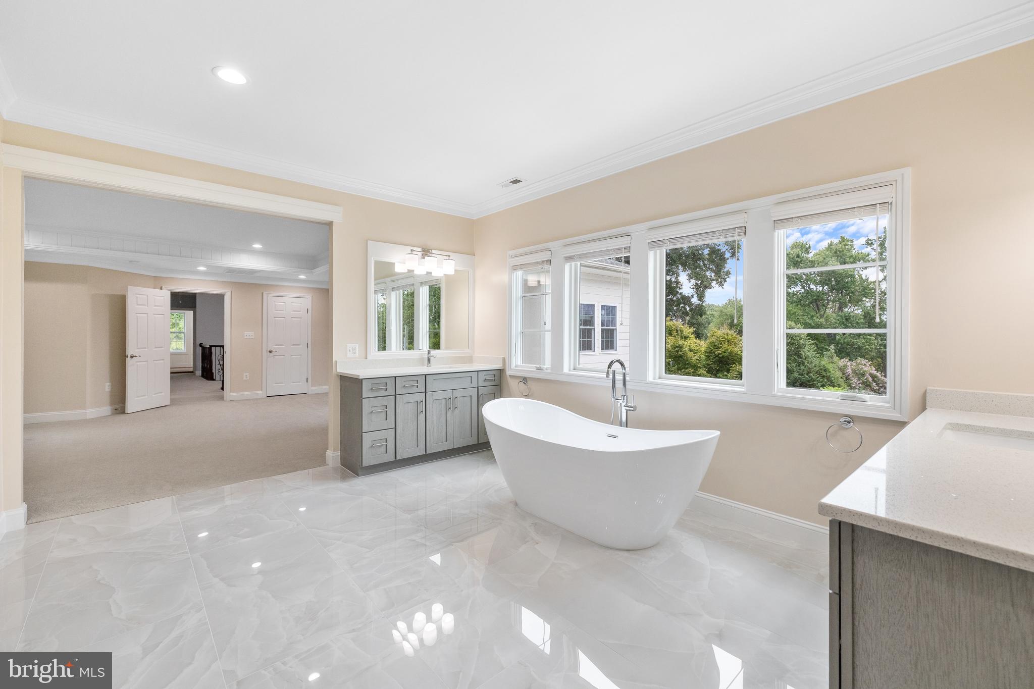 7908 Holmes Run Dr