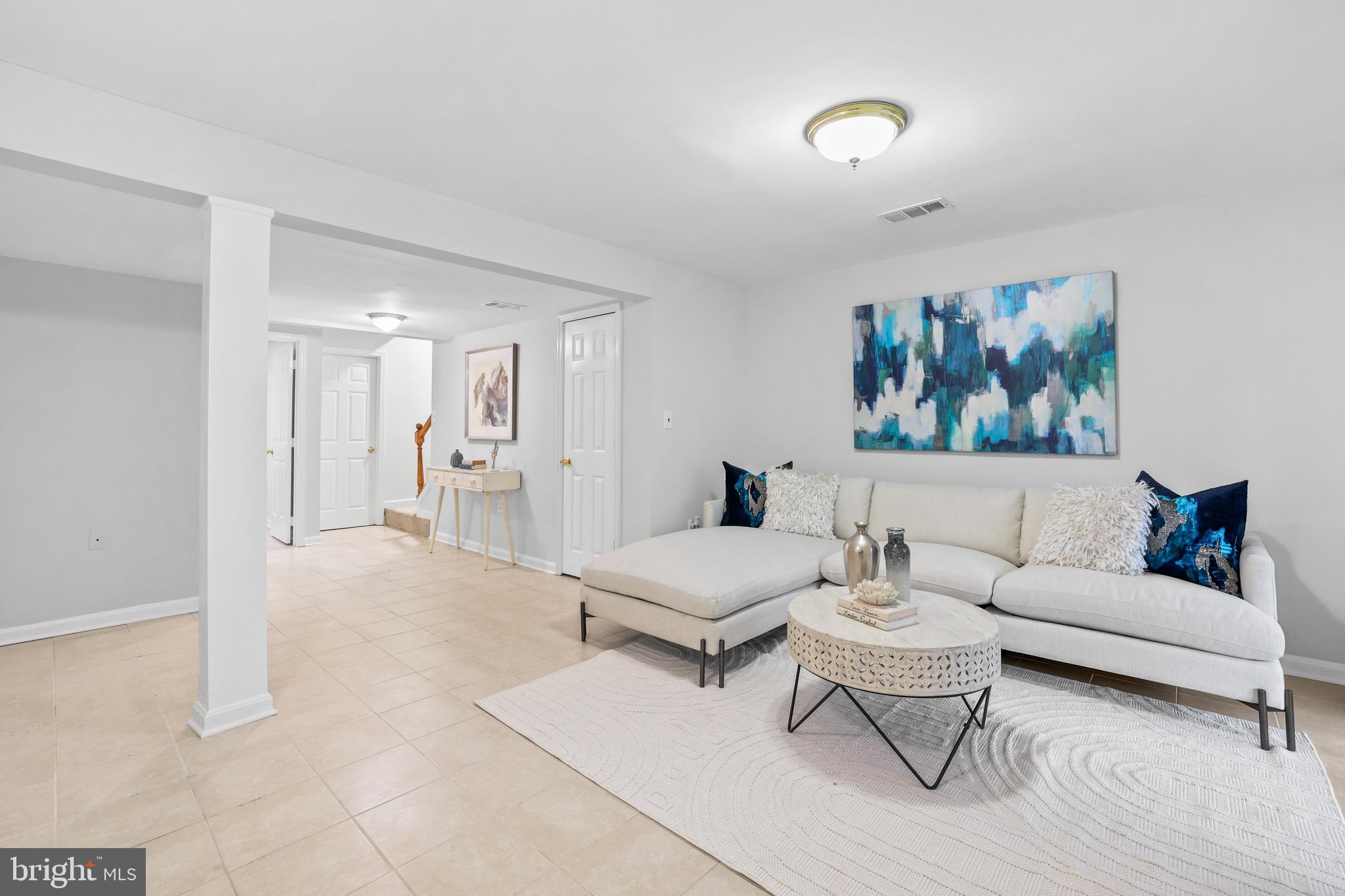 6758 ROCKLEDGE PLACE