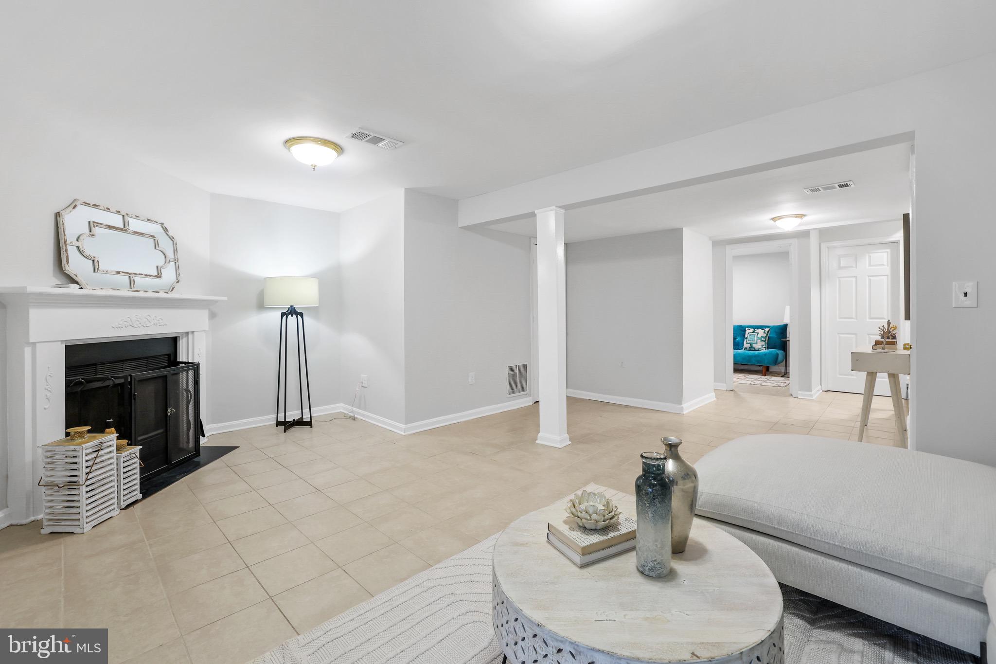 6758 ROCKLEDGE PLACE