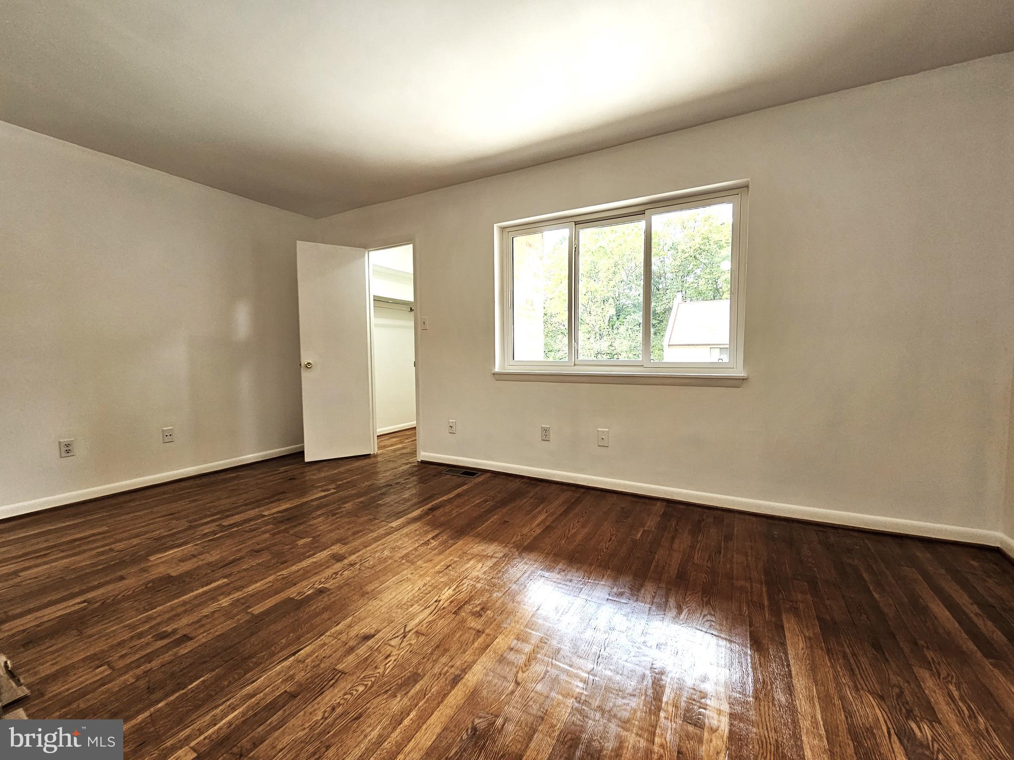 3861 STEPPES COURT B 3861B