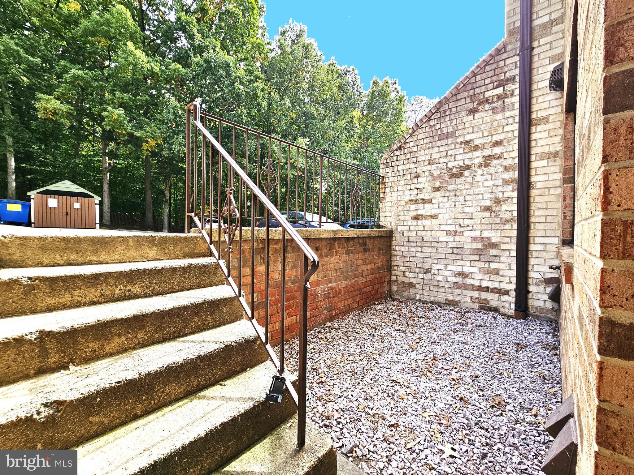 3861 STEPPES COURT B 3861B