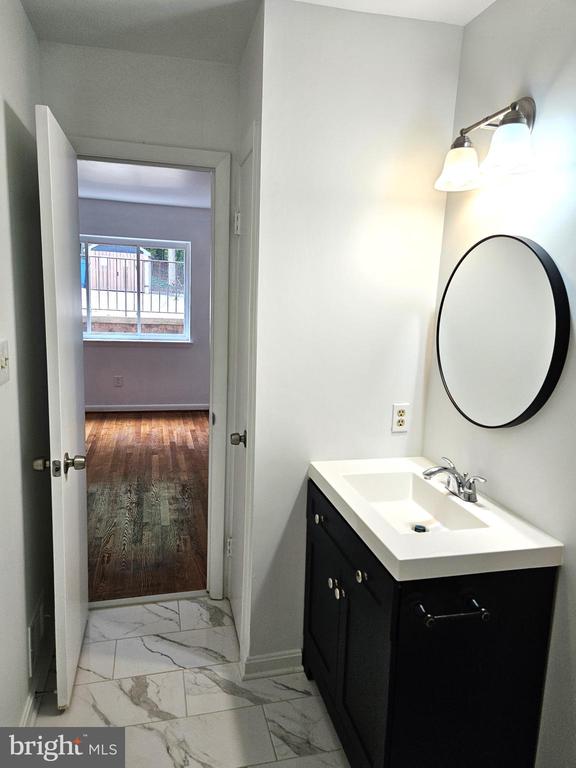 3861 STEPPES COURT B 3861B