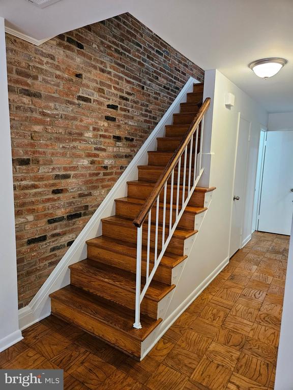 3861 STEPPES COURT B 3861B