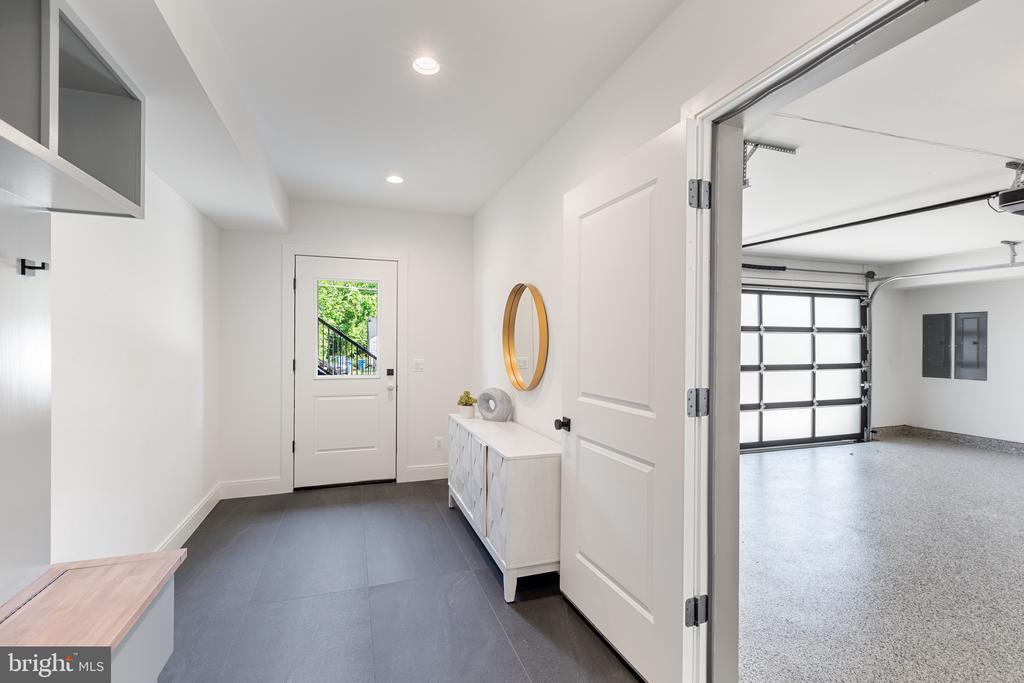 7526 FISHER DRIVE