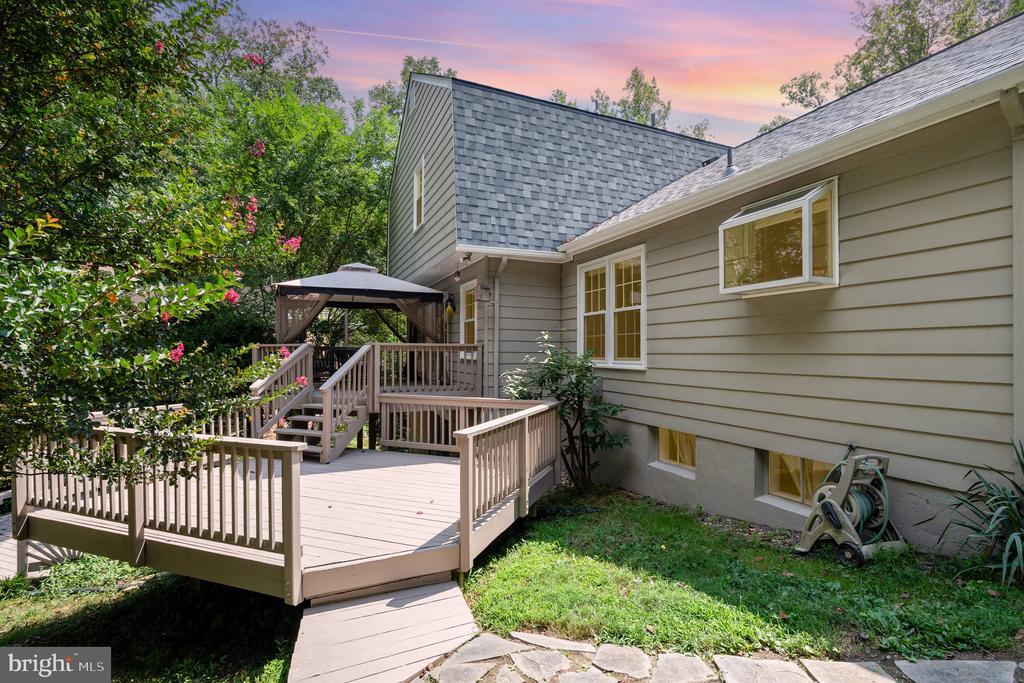 6505 Tiburon Ct