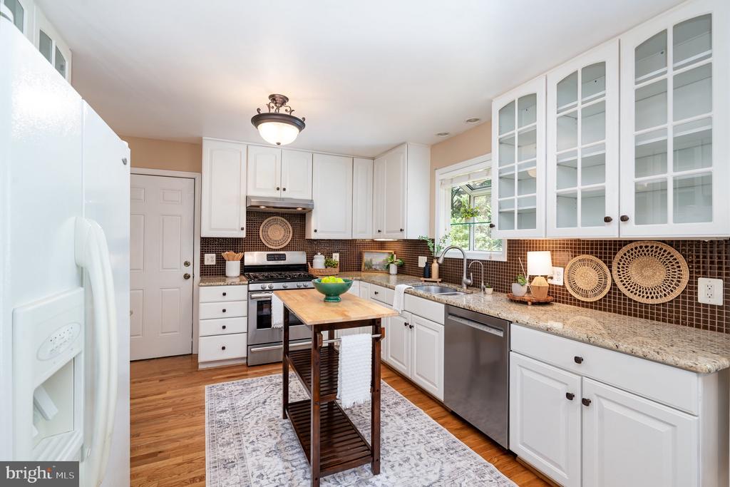 6505 Tiburon Ct
