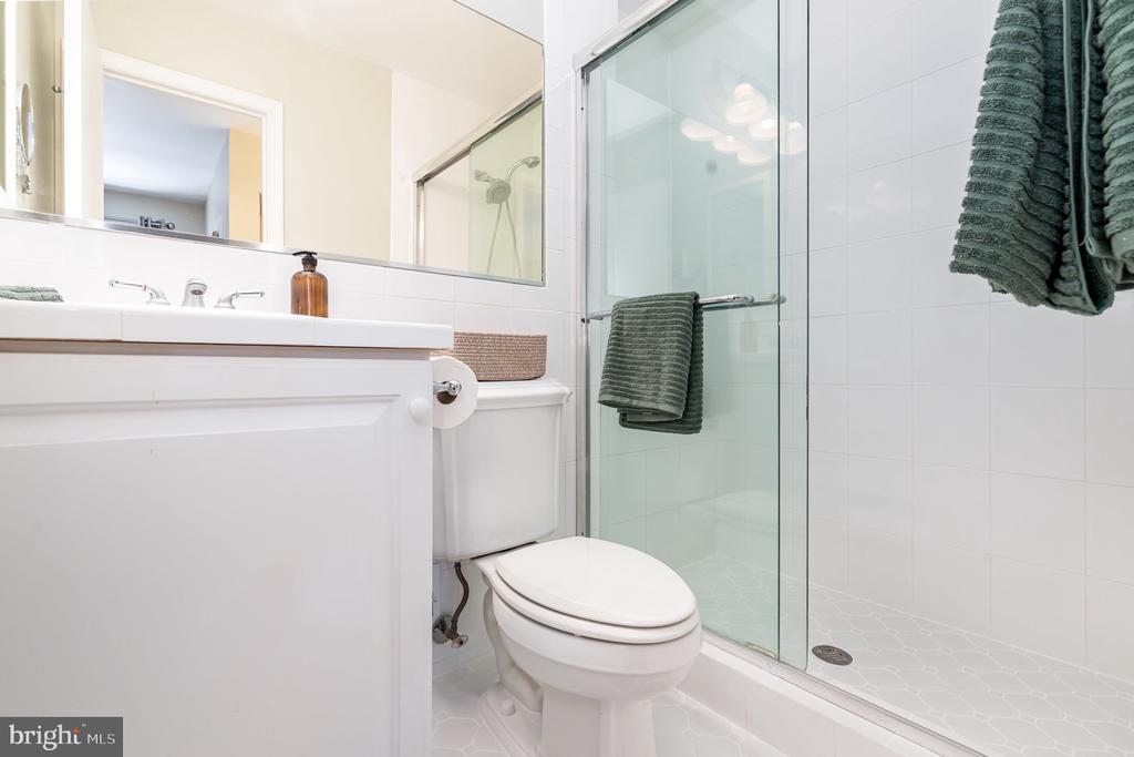 6505 Tiburon Ct