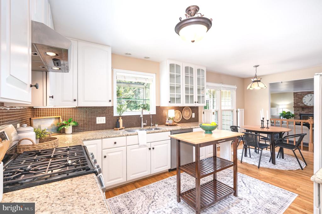 6505 Tiburon Ct