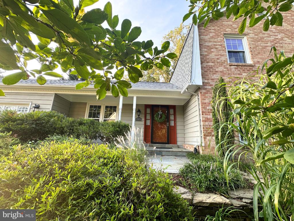 6505 Tiburon Ct