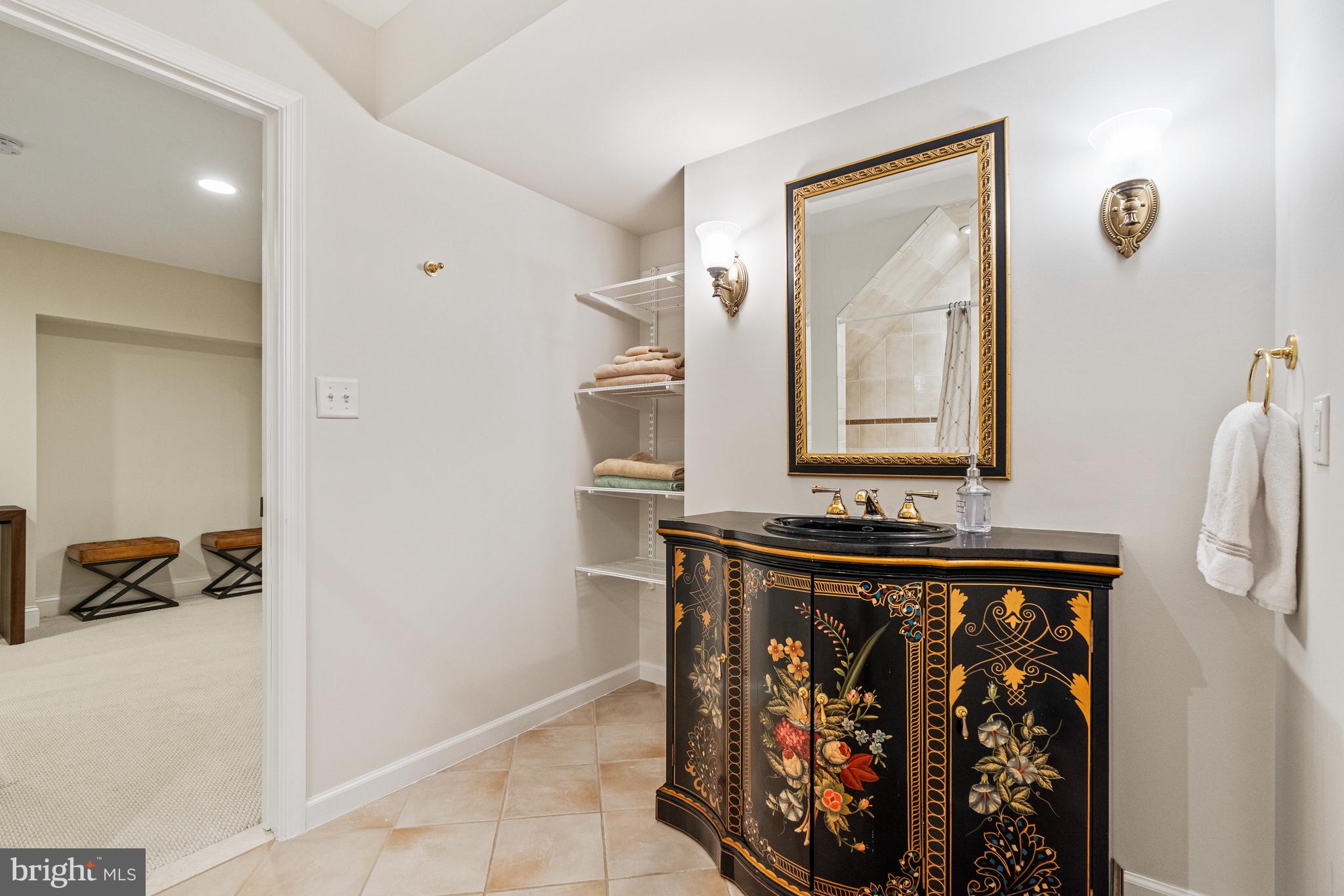 6301 HUNTING RIDGE LANE