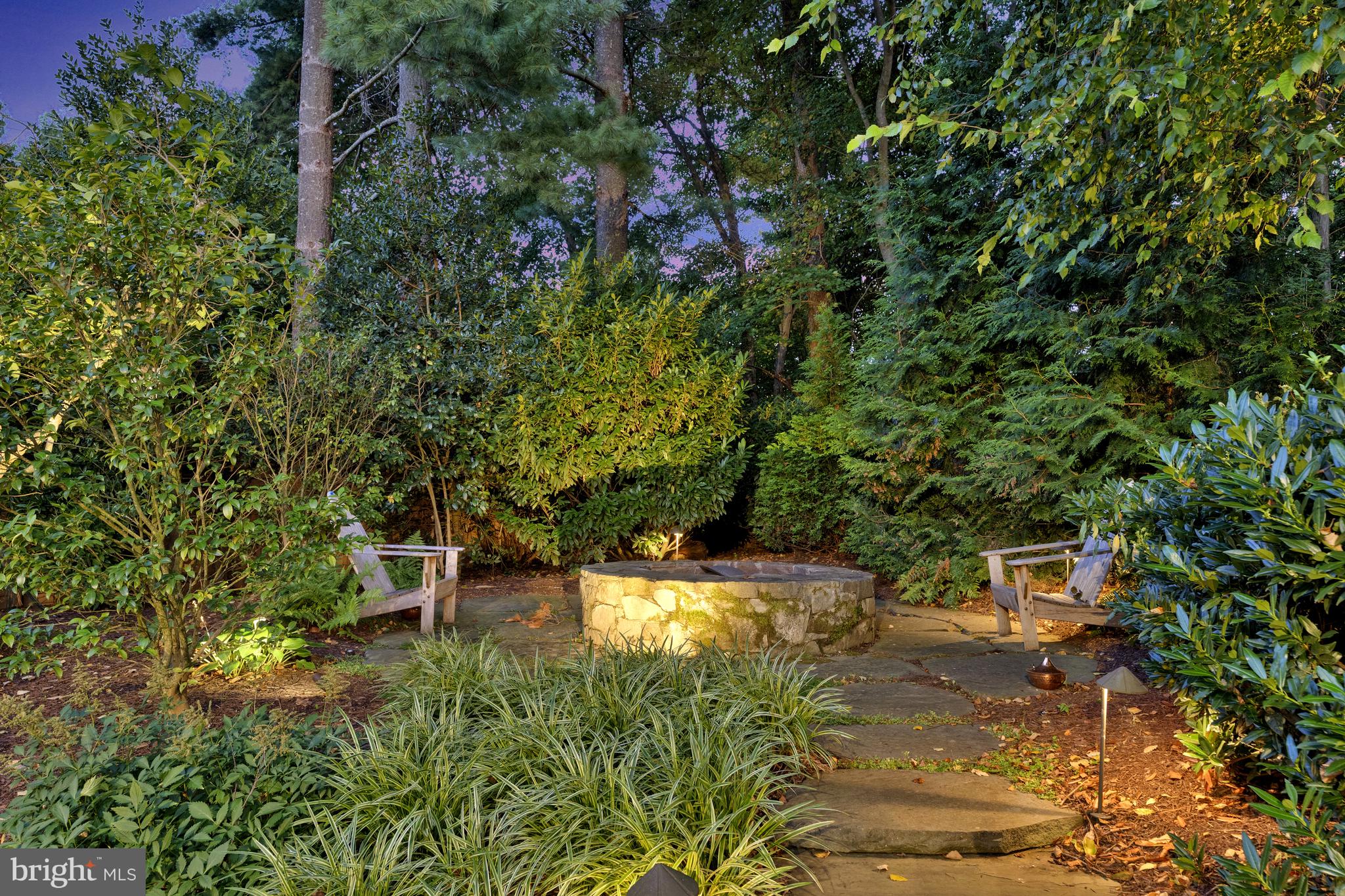 6301 HUNTING RIDGE LANE