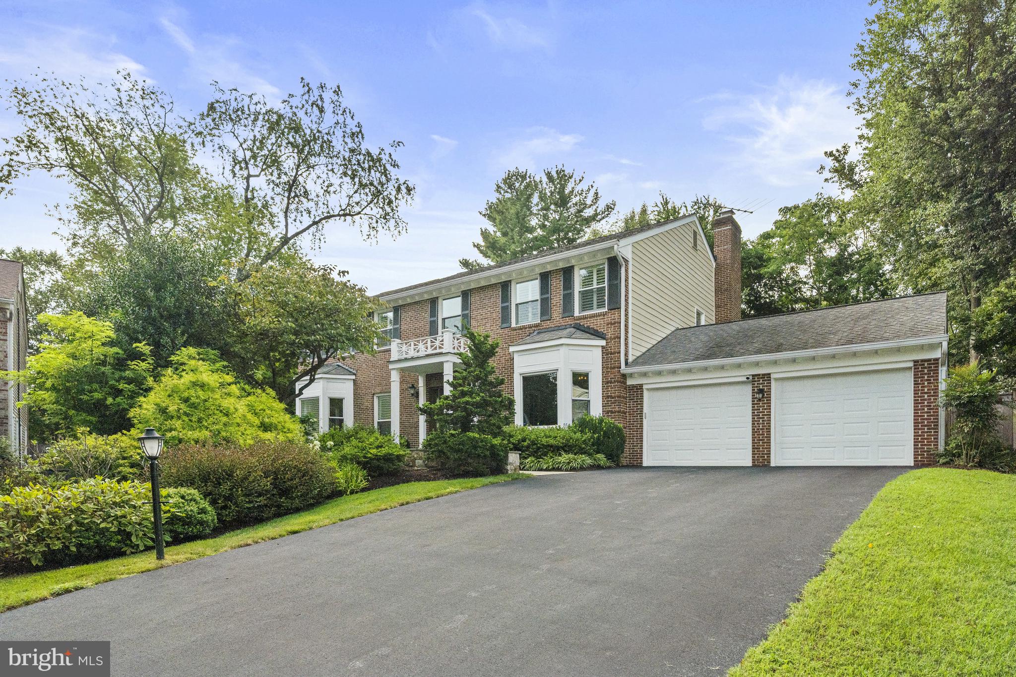 6301 HUNTING RIDGE LANE