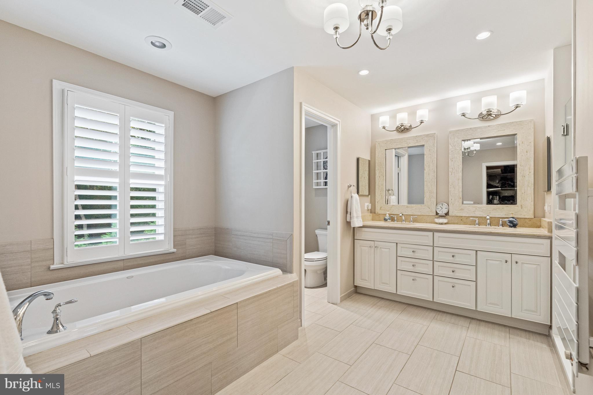 6301 HUNTING RIDGE LANE