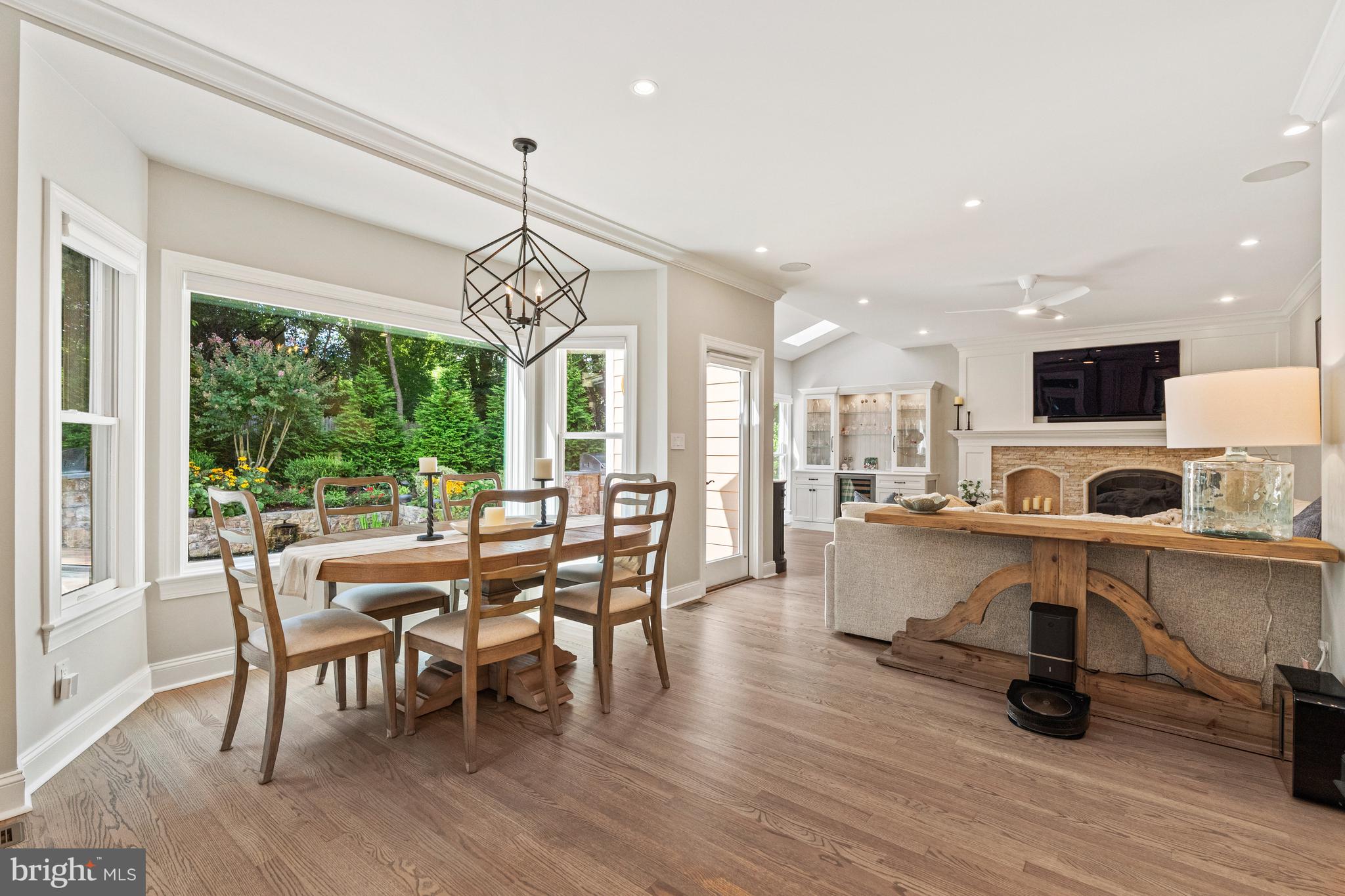 6301 HUNTING RIDGE LANE