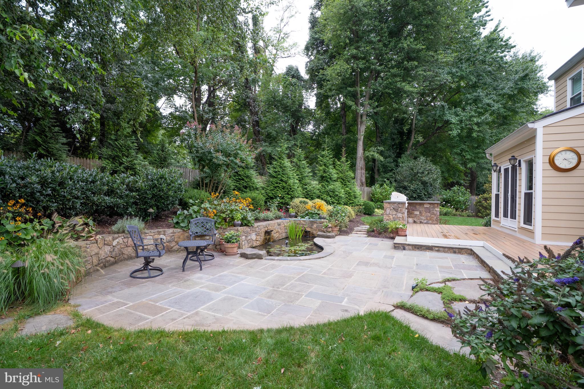 6301 HUNTING RIDGE LANE