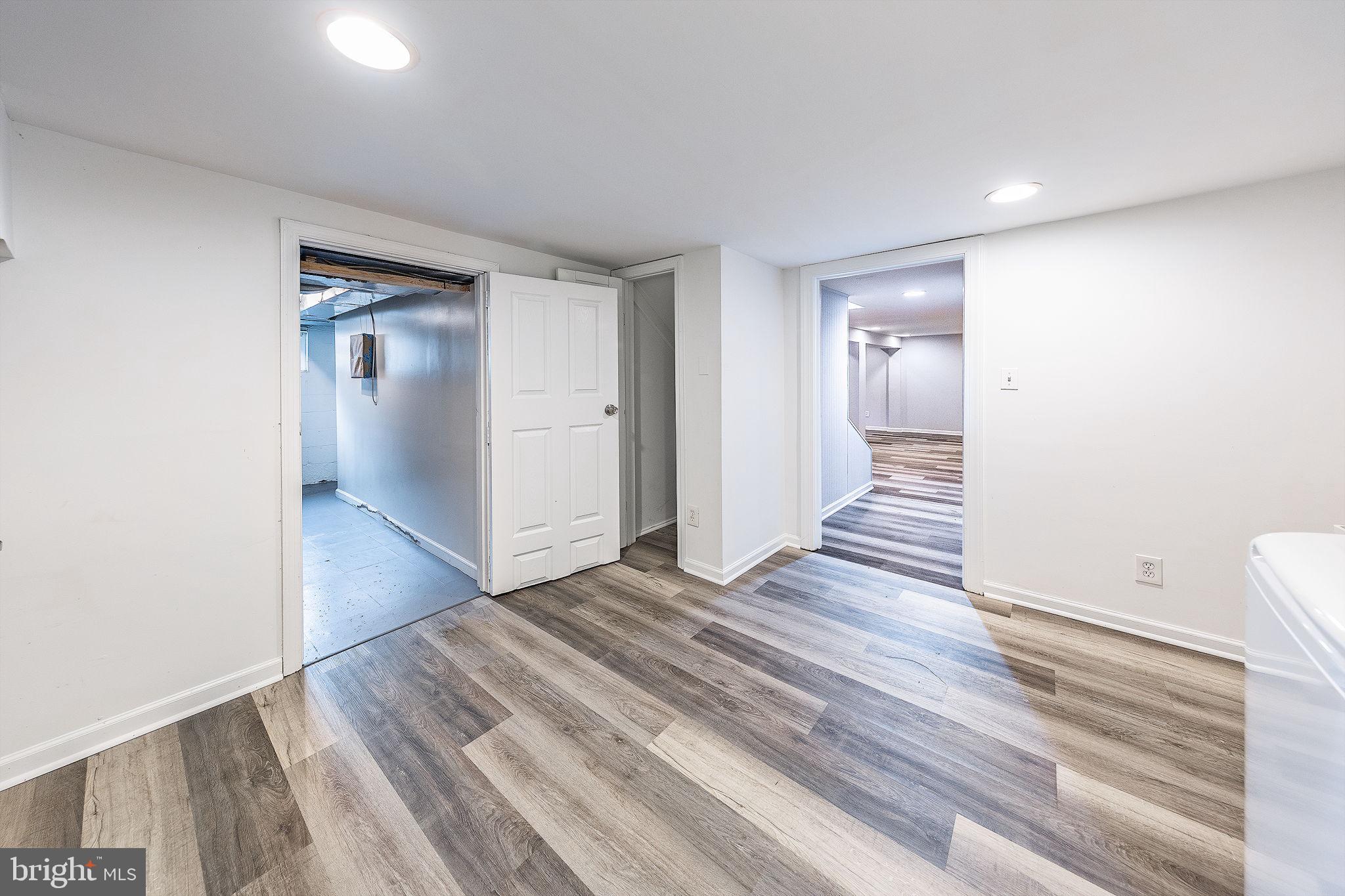 4009 ESTABROOK DRIVE