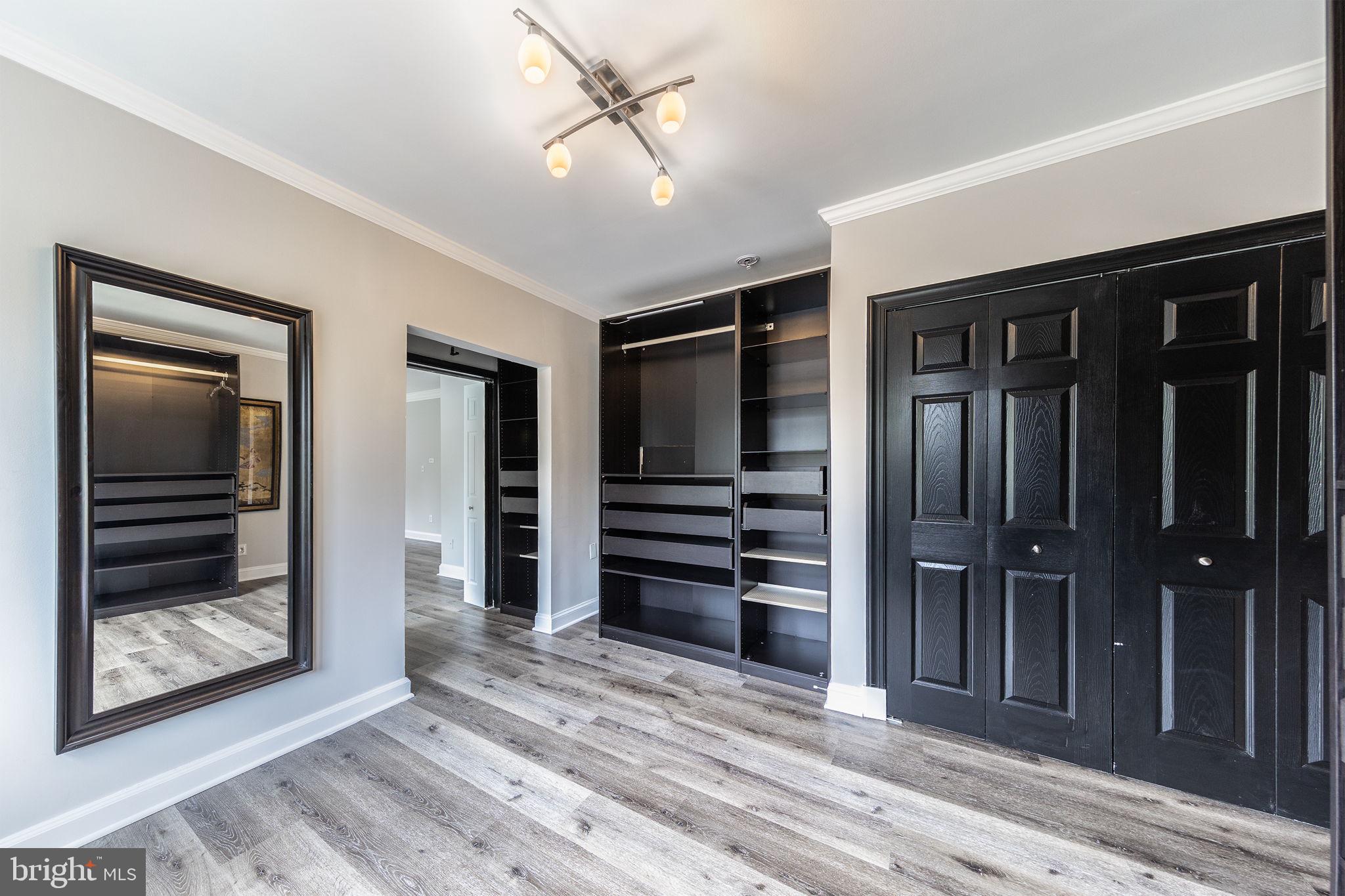 4009 ESTABROOK DRIVE