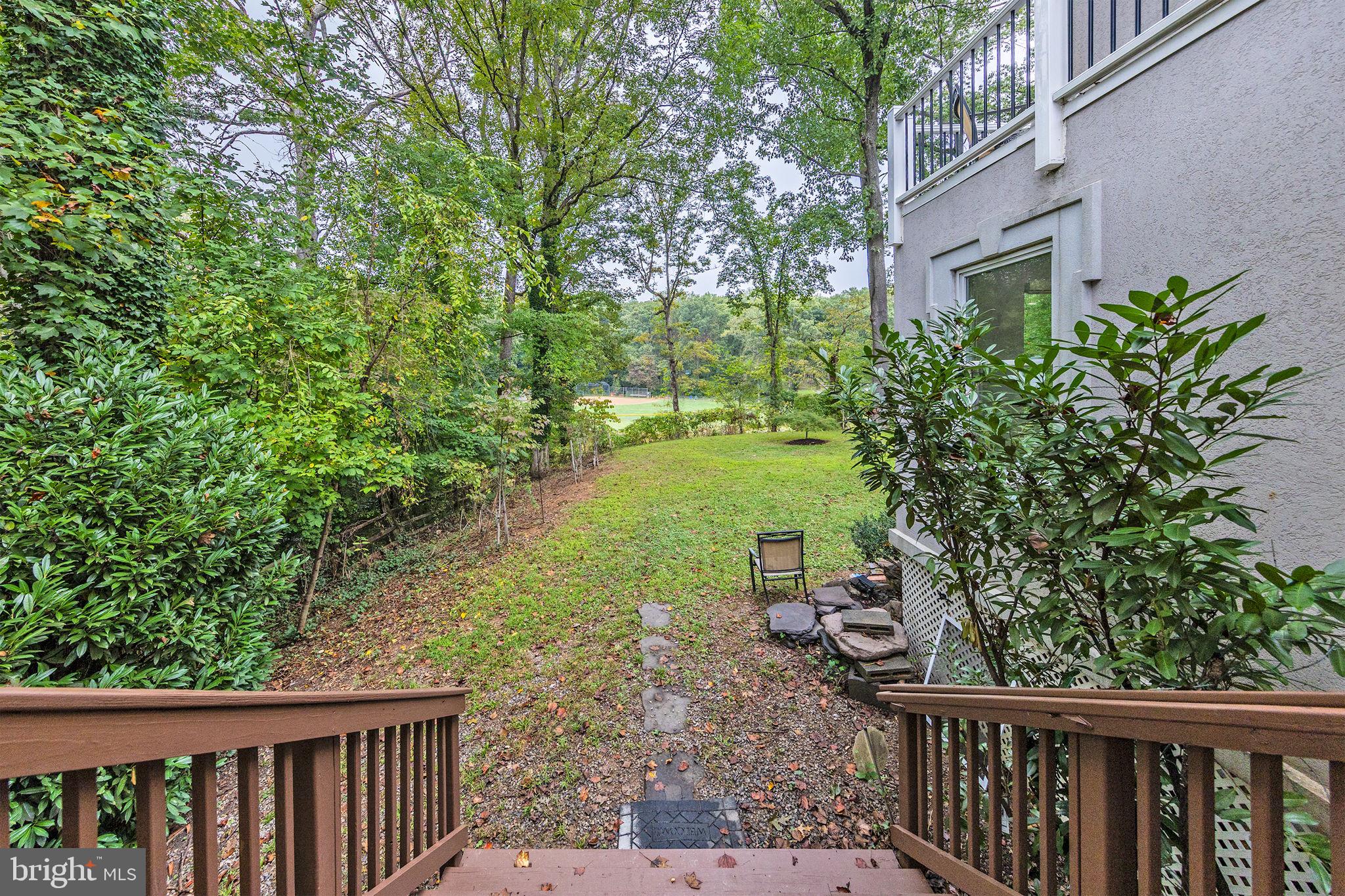 4009 ESTABROOK DRIVE