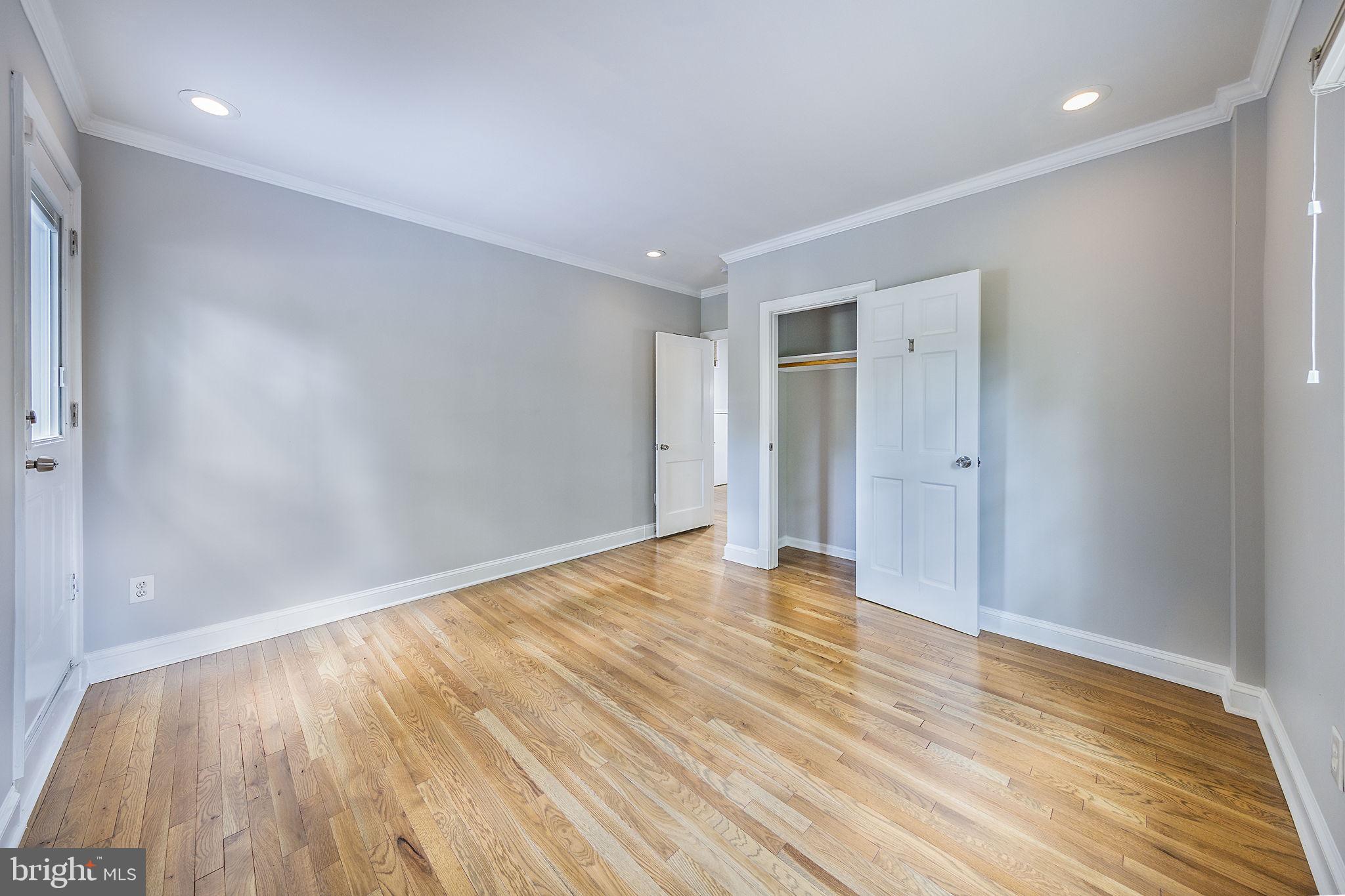 4009 ESTABROOK DRIVE