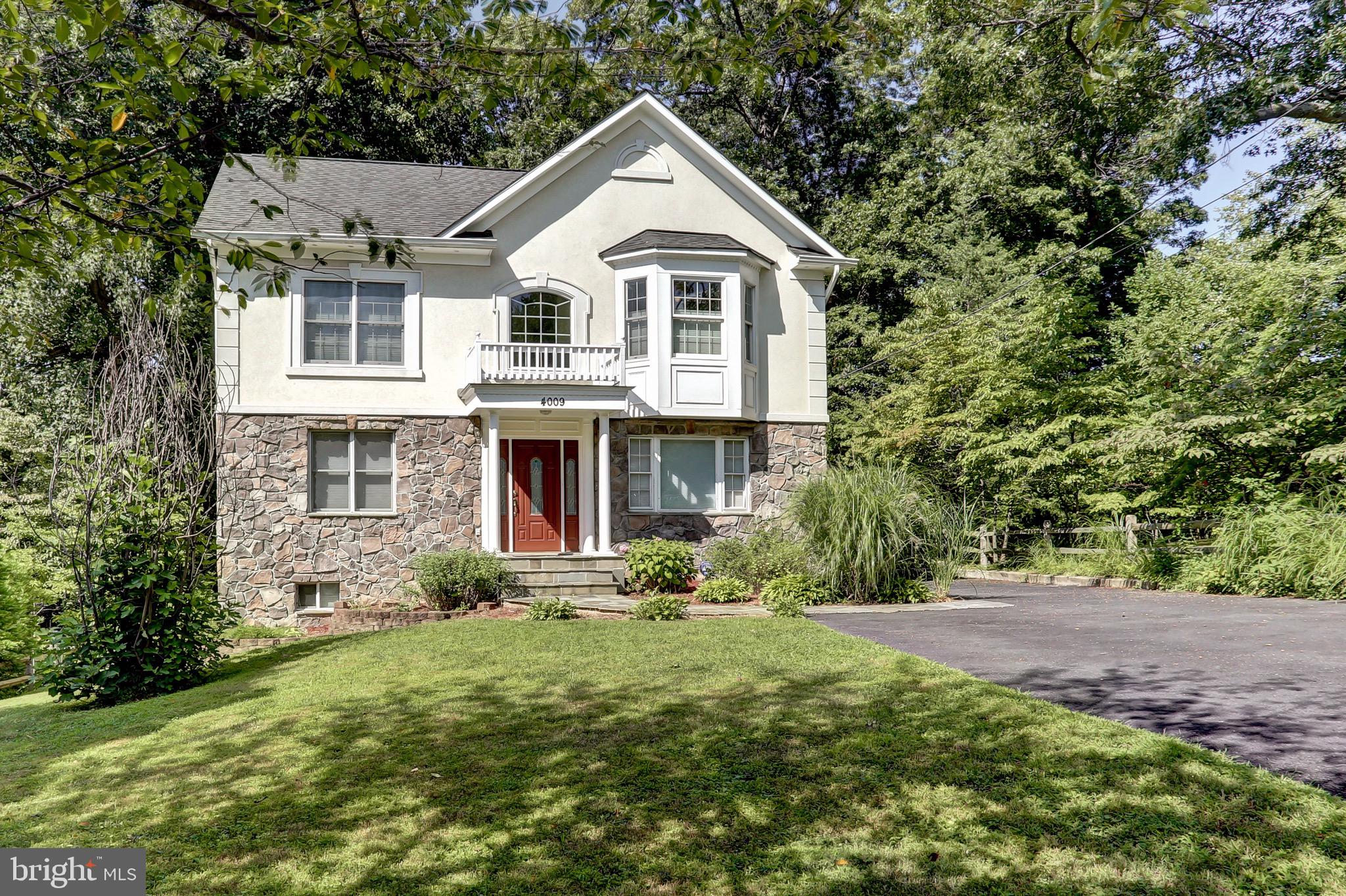 4009 ESTABROOK DRIVE