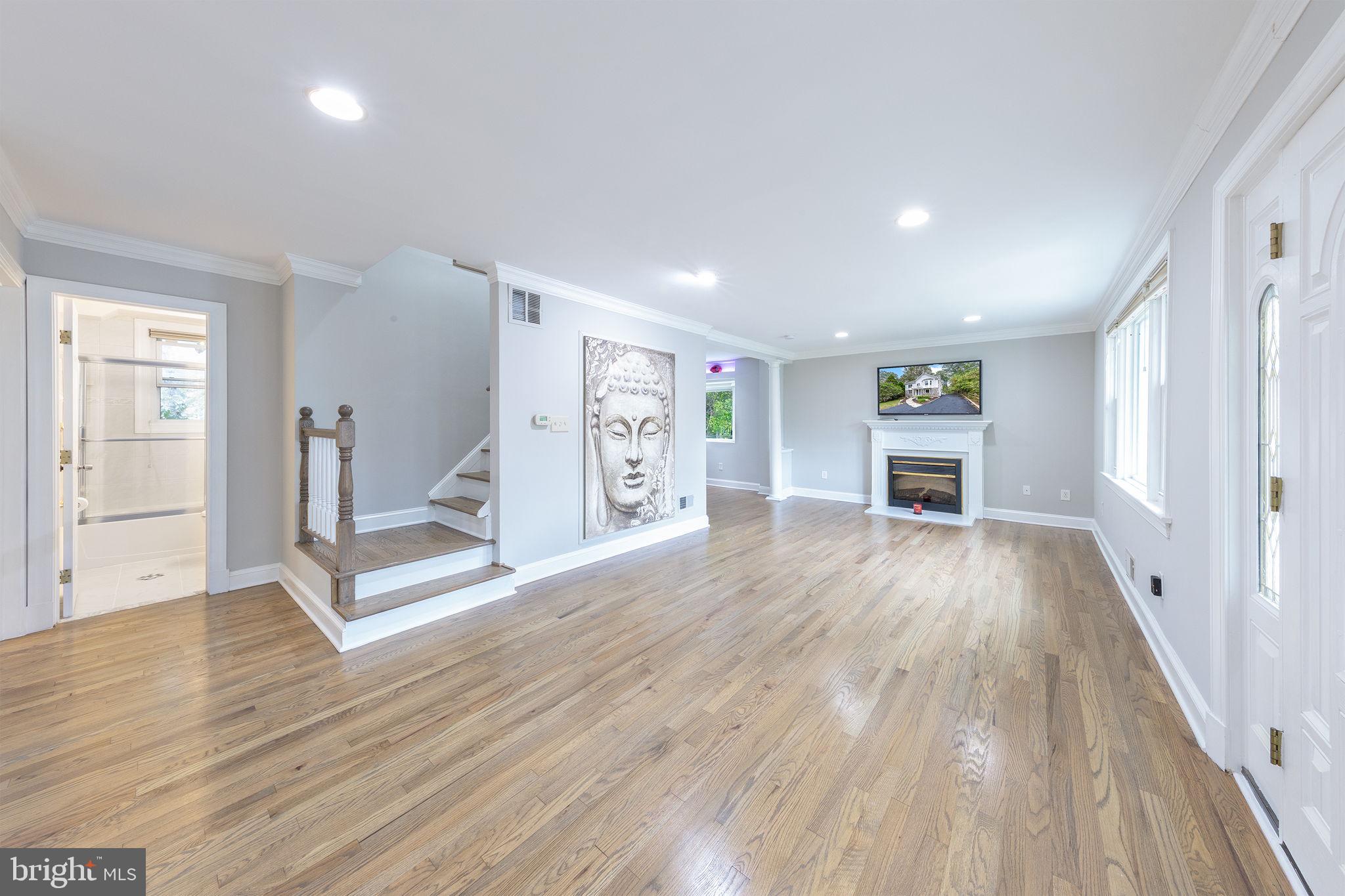 4009 ESTABROOK DRIVE