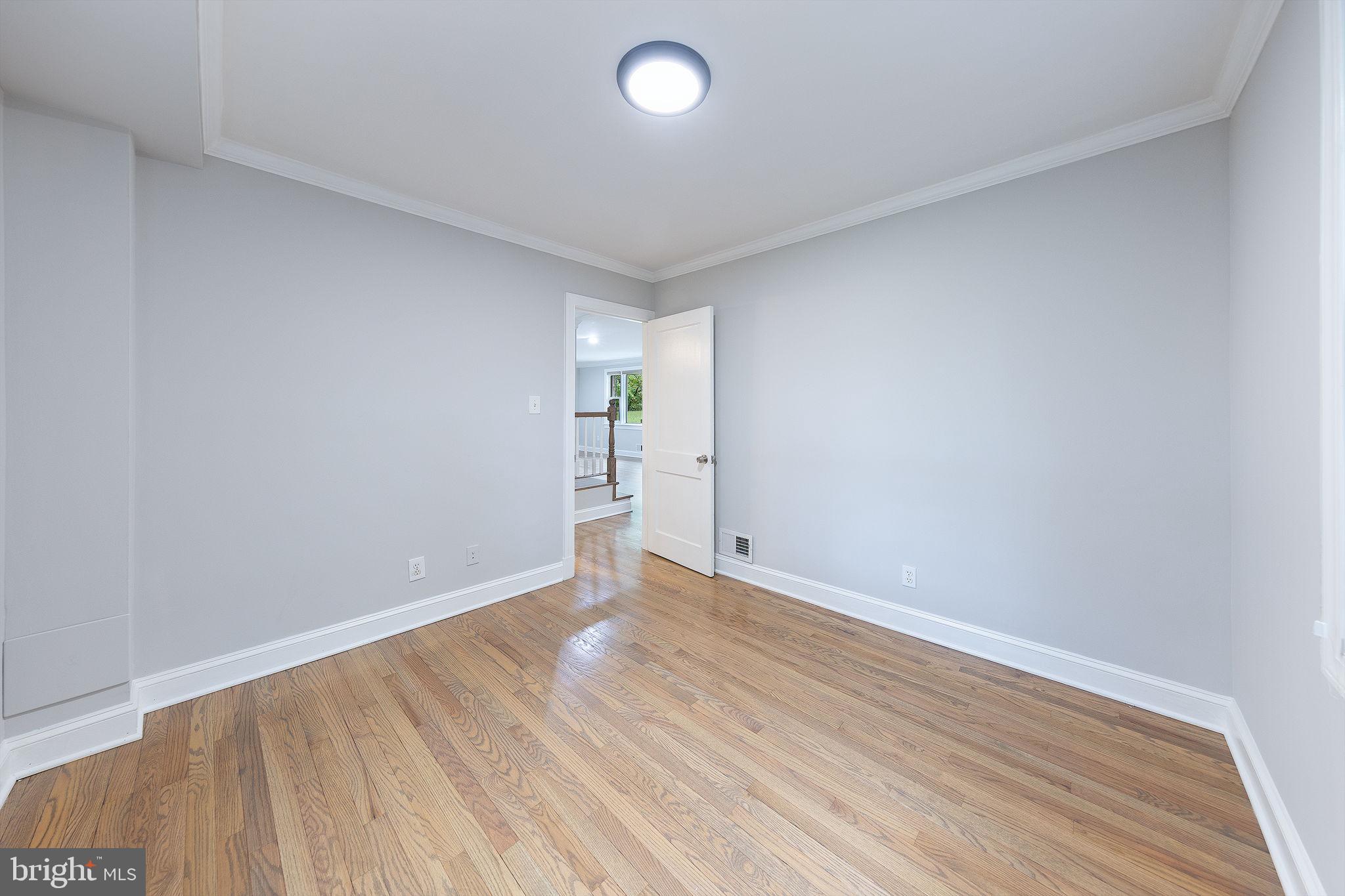 4009 ESTABROOK DRIVE