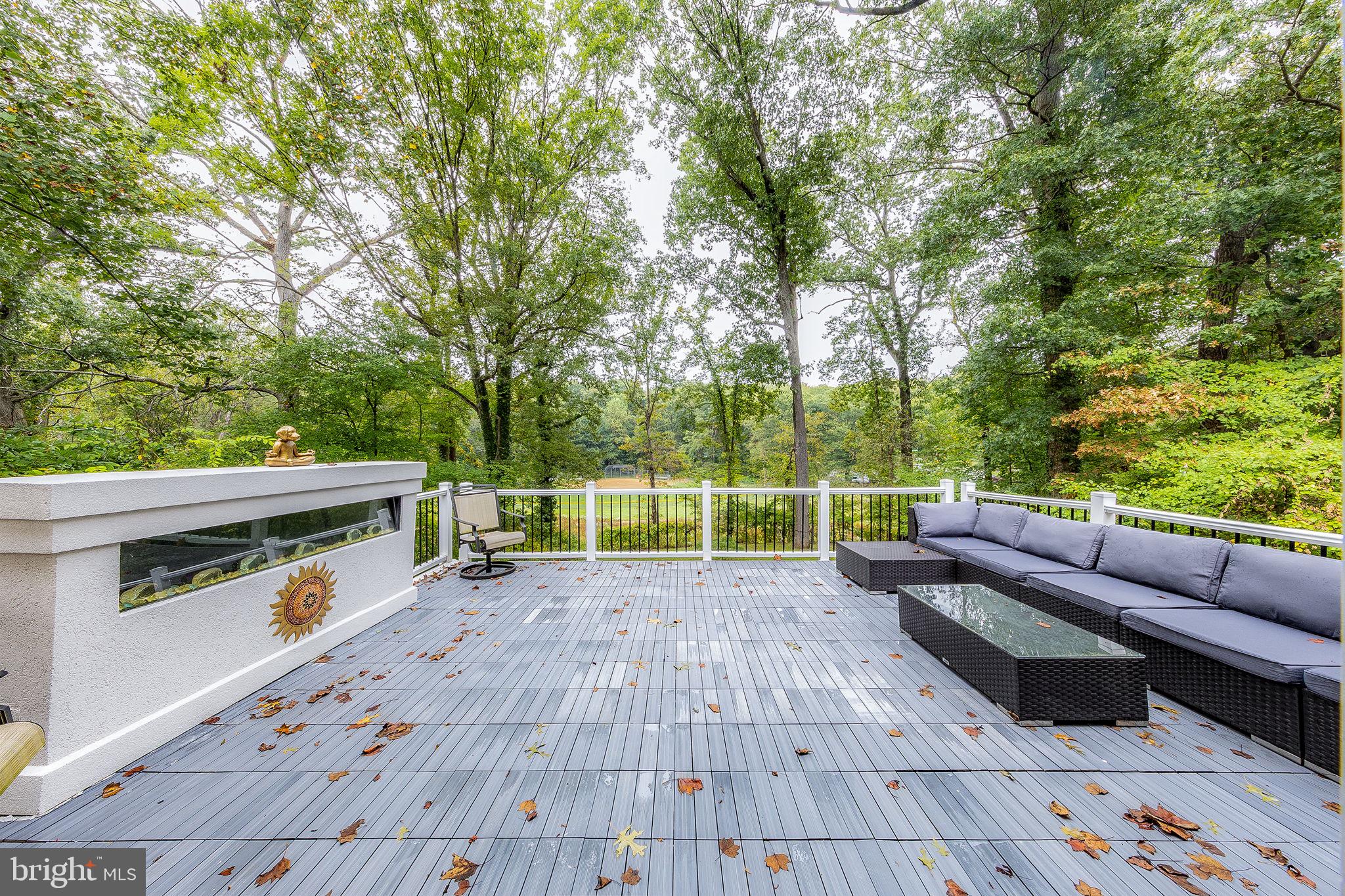 4009 ESTABROOK DRIVE