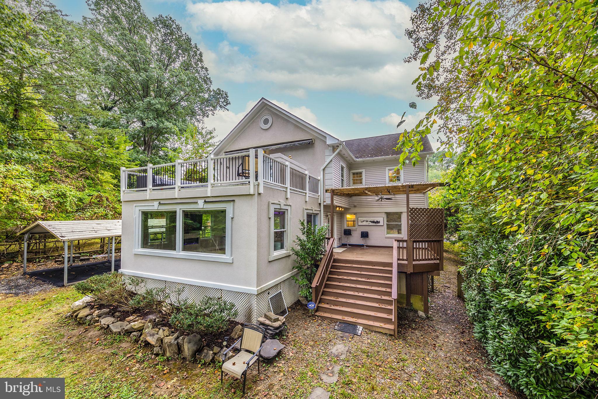 4009 ESTABROOK DRIVE