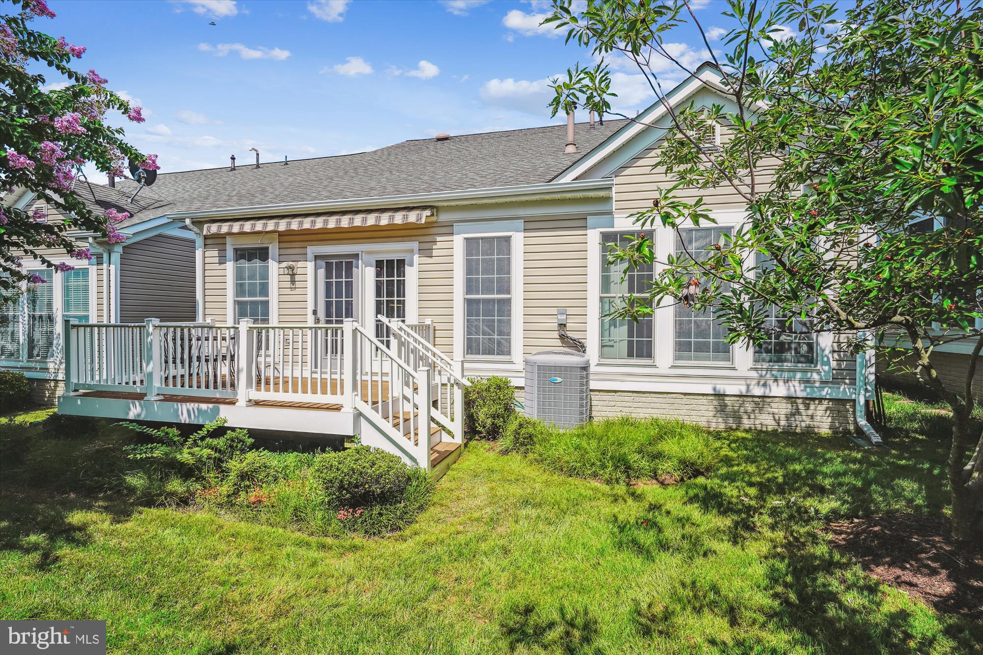 8905 PERIWINKLE BLUE COURT