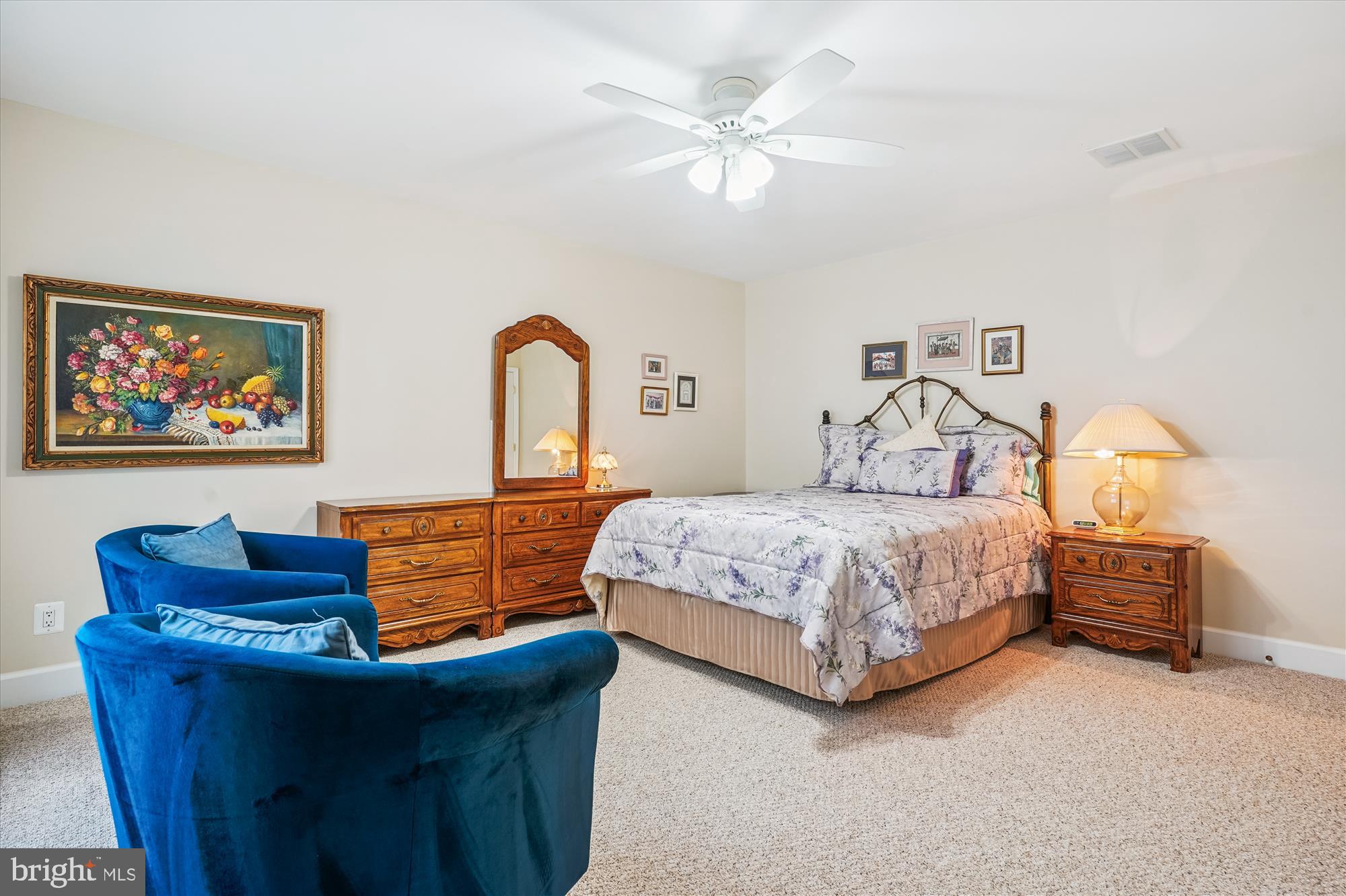 8905 PERIWINKLE BLUE COURT