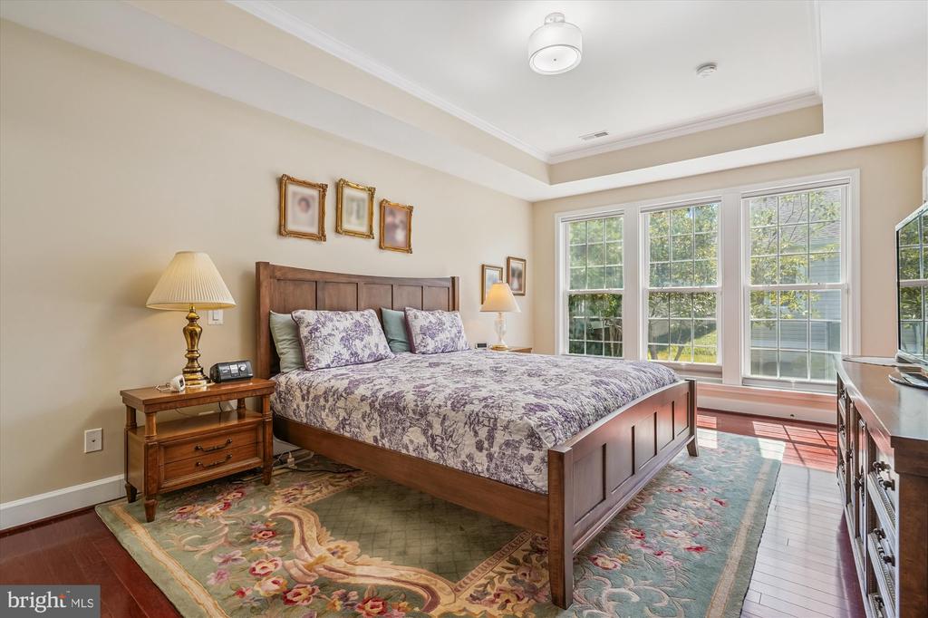 8905 PERIWINKLE BLUE COURT