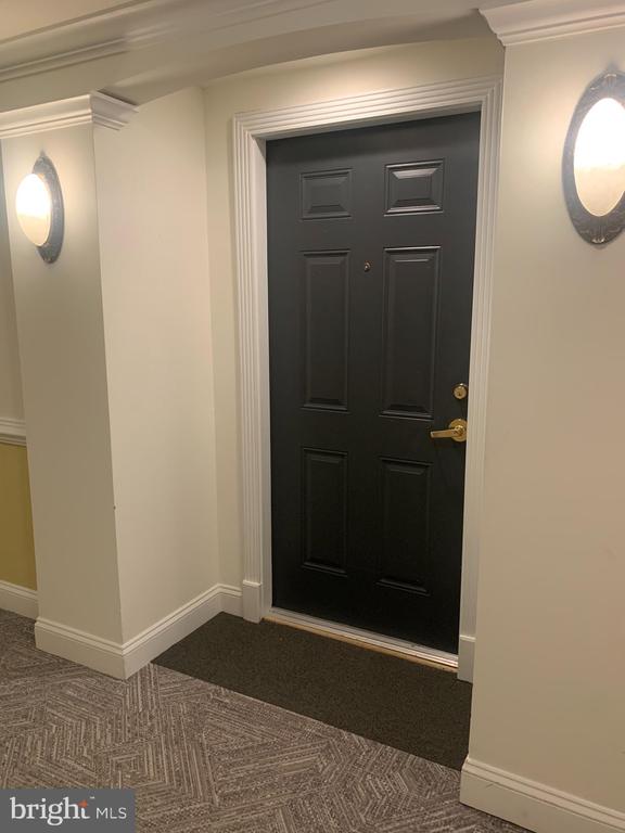 2903 SAINTSBURY PLAZA 310