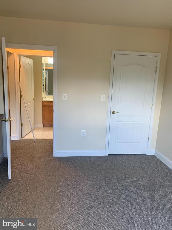 2903 SAINTSBURY PLAZA 310