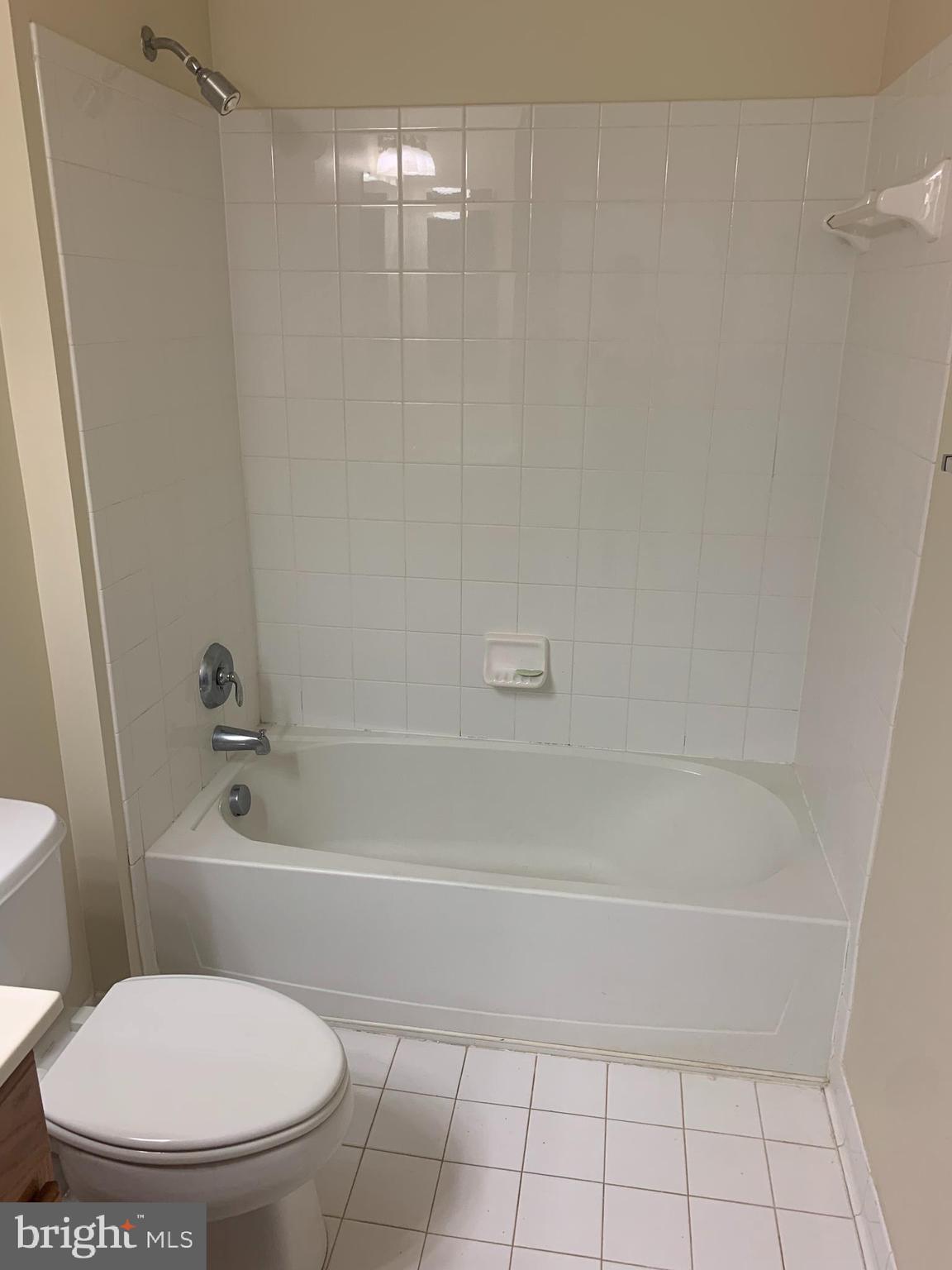 2903 SAINTSBURY PLAZA 310