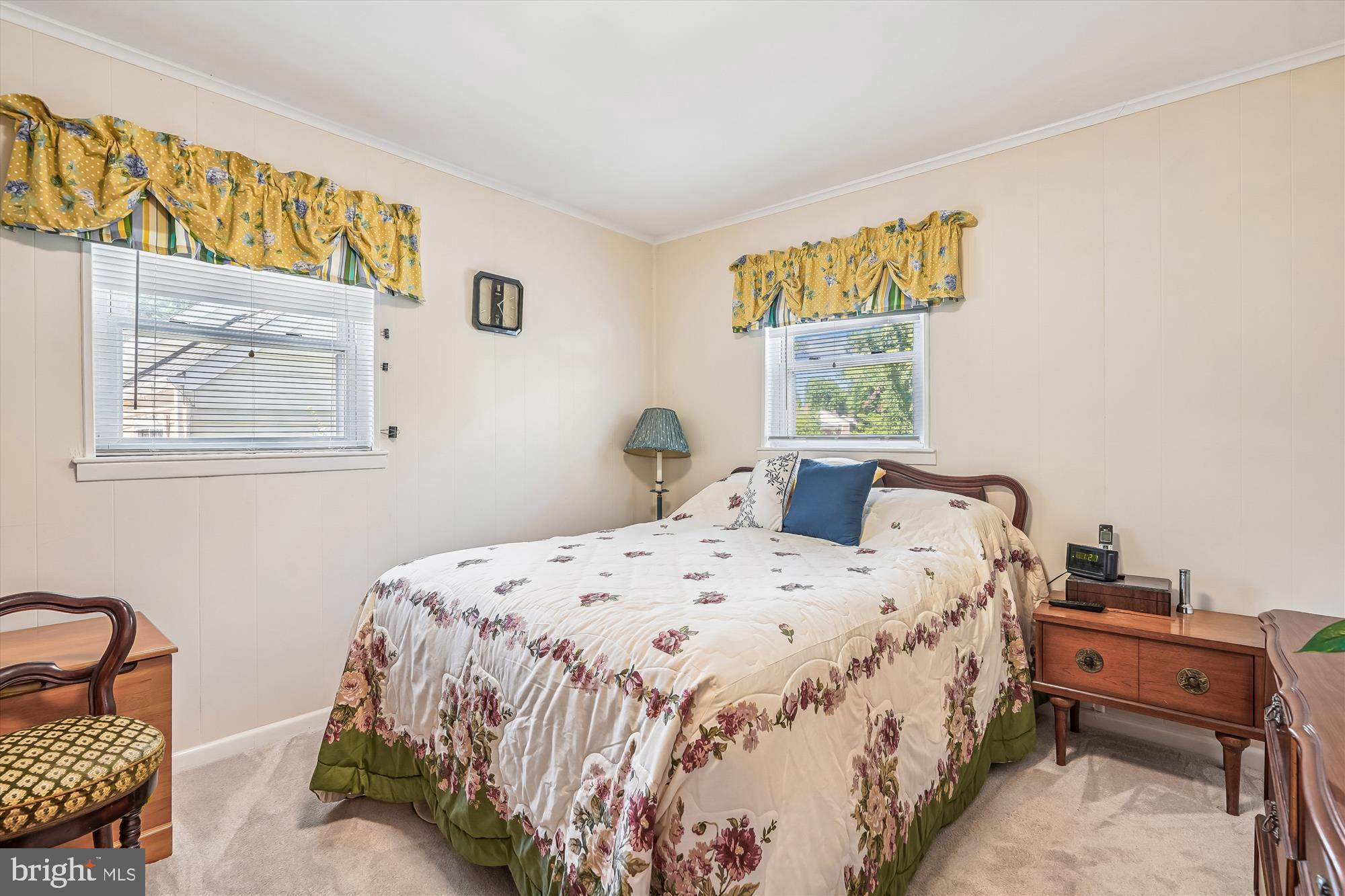 7202 PARKVIEW AVENUE