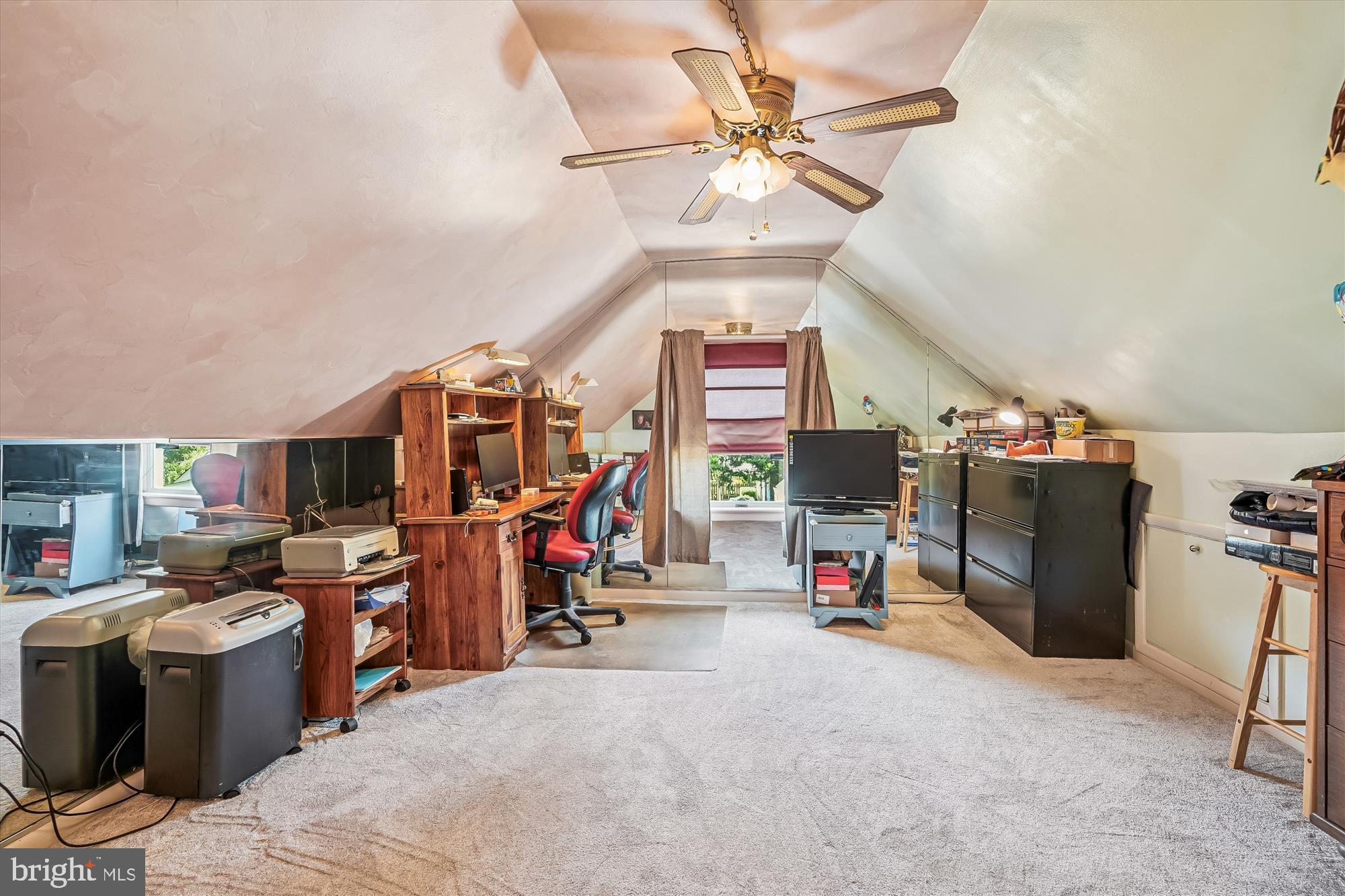 7202 PARKVIEW AVENUE