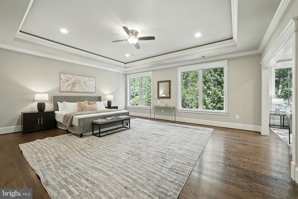 6434 NOBLE DRIVE