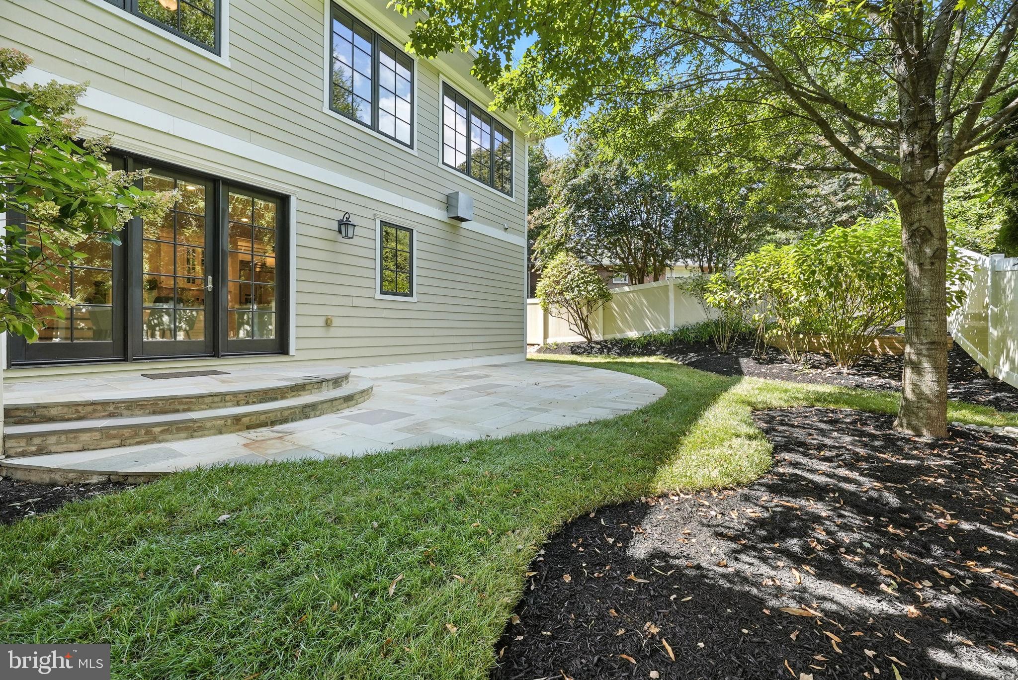 6434 NOBLE DRIVE